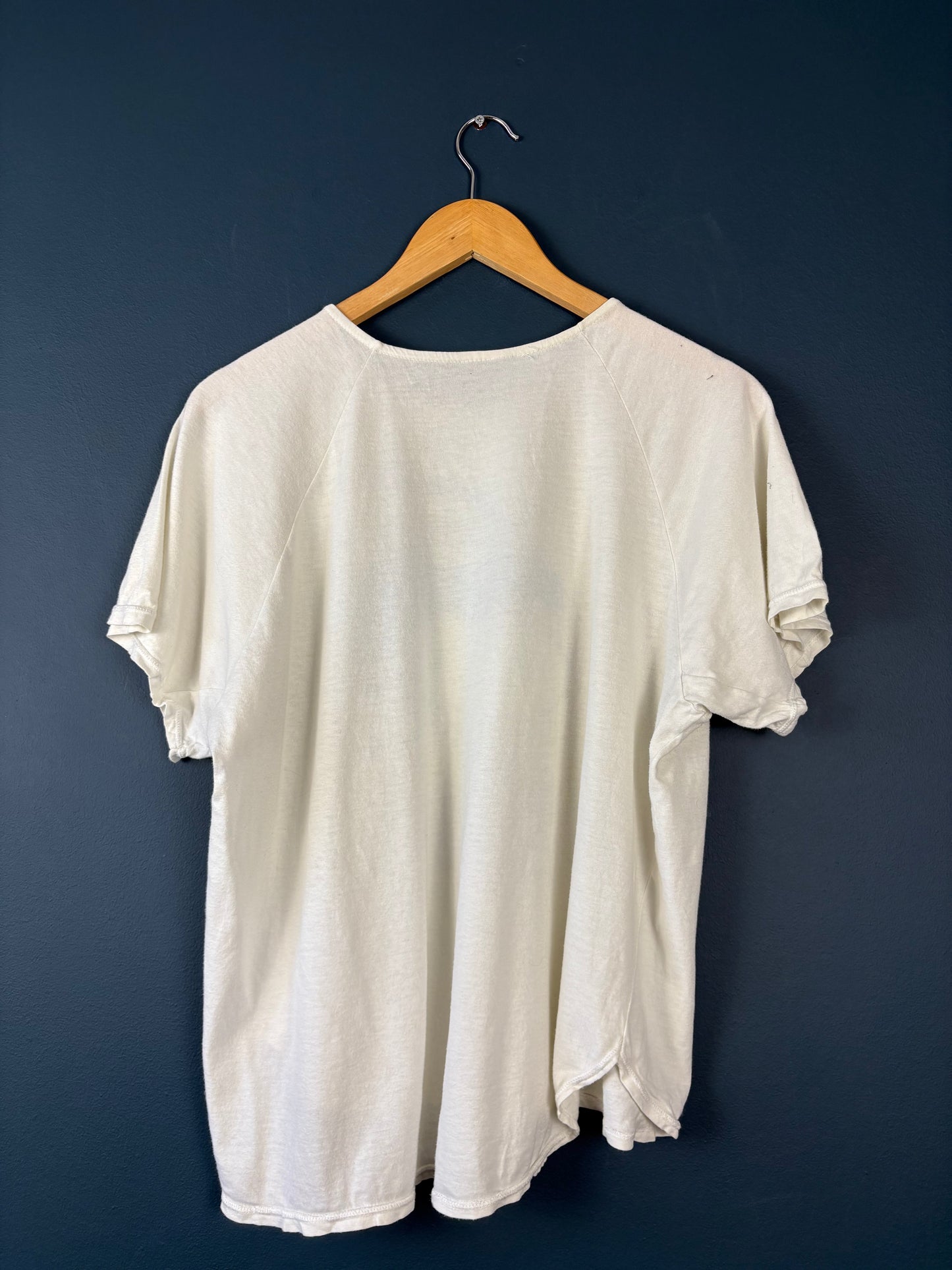 Vintage Peanuts Charlie Brown 1965 White Raglan Graphic Tee (M)