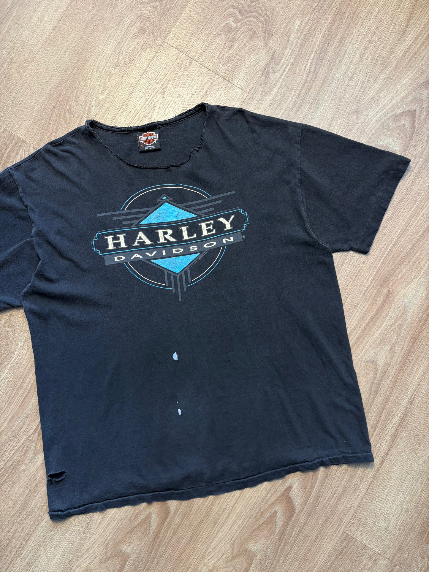 Harley Davidson Las Vegas Vintage Black Cut-Off Graphic Tee (XL)