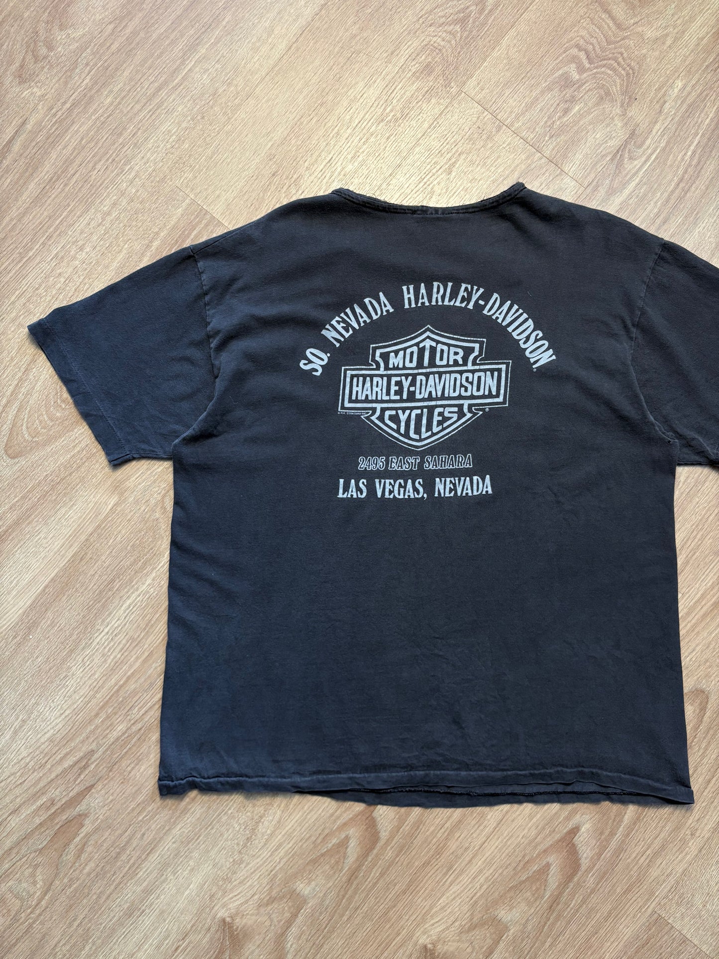 Harley Davidson Las Vegas Vintage Black Cut-Off Graphic Tee (XL)