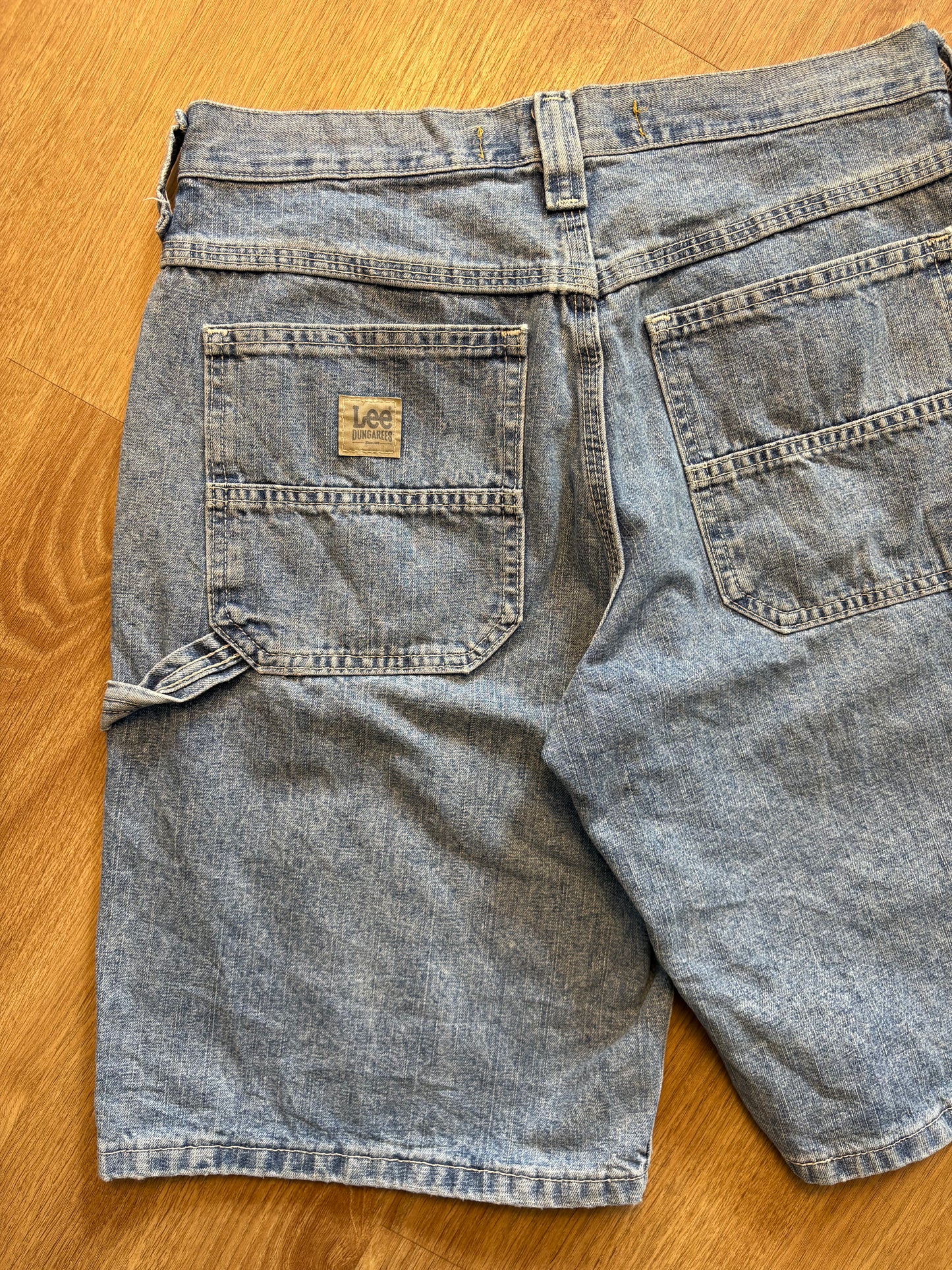 Vintage LEE Dungarees Carpenter Denim Shorts (29w)