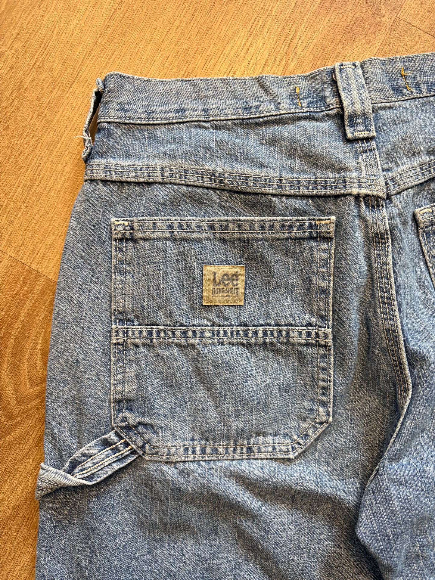 Vintage LEE Dungarees Carpenter Denim Shorts (29w)