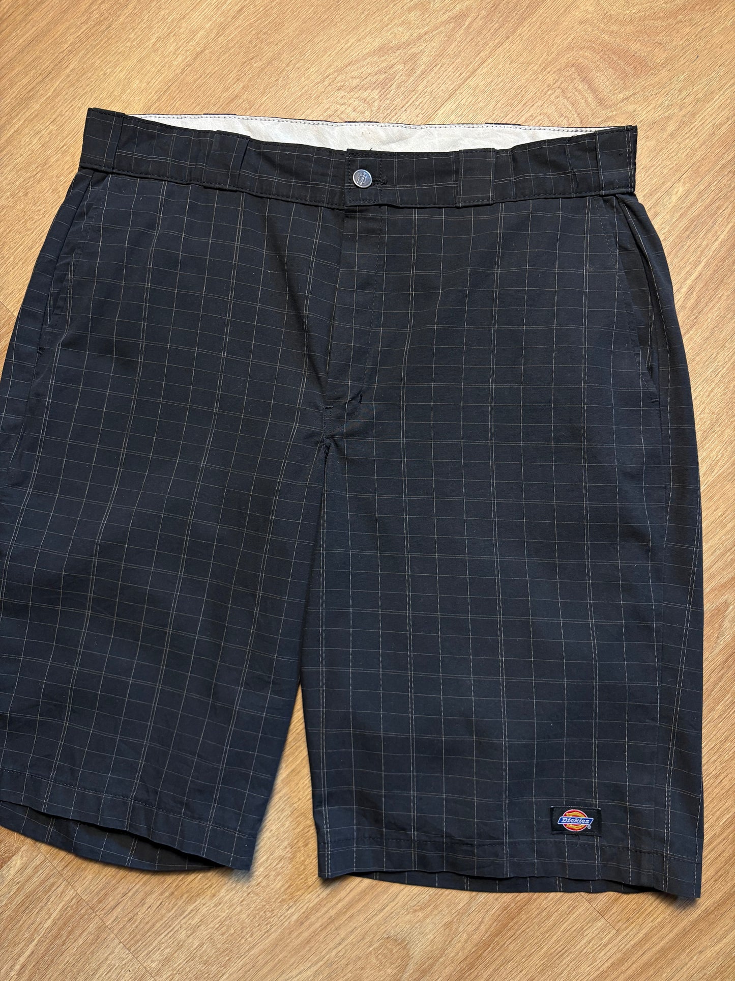Vintage Dickies Workwear Baggy Black Checkered Shorts (38w)