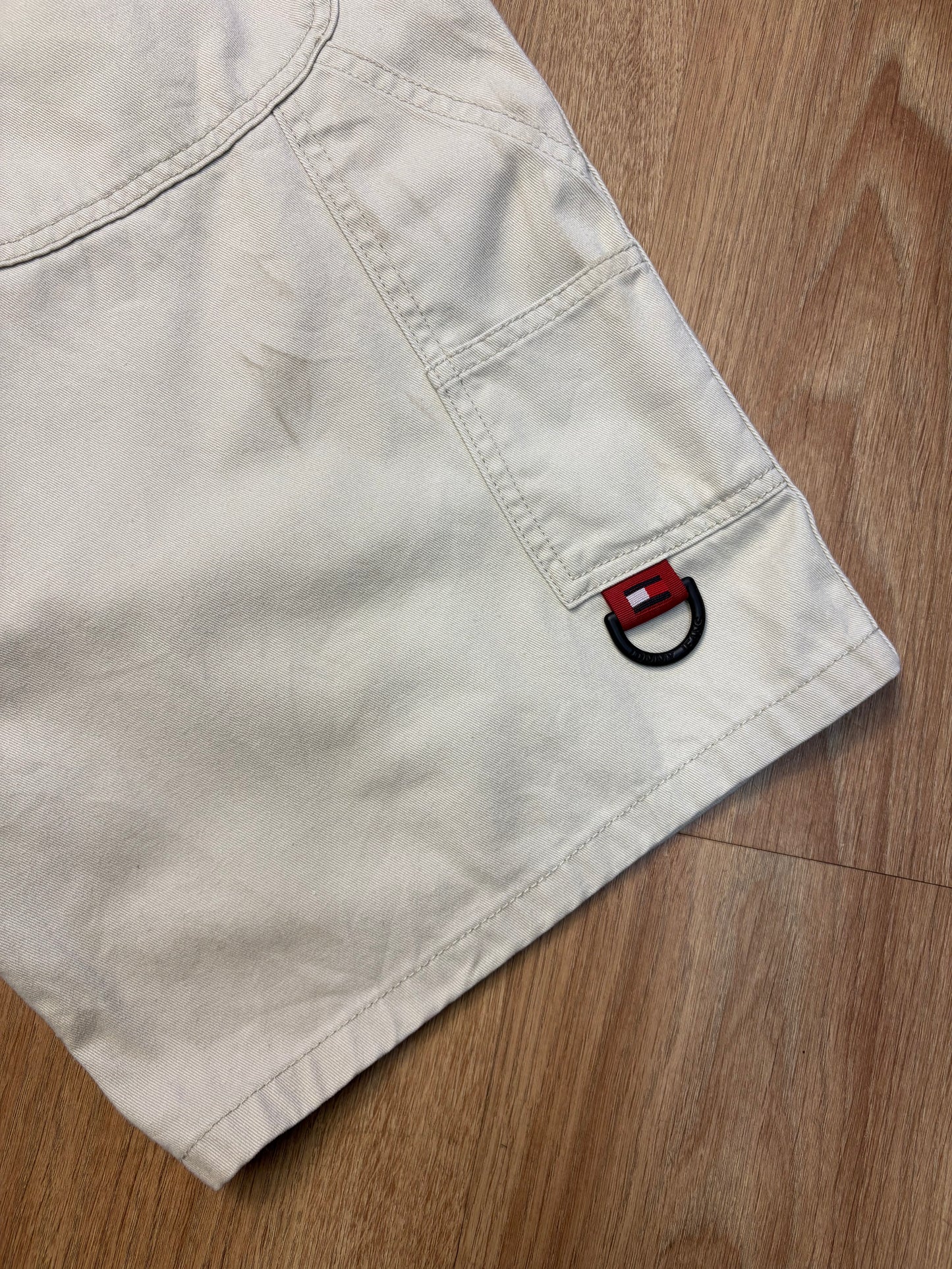 Vintage Tommy Hilfiger Chalk White Carpenter Shorts (32w)
