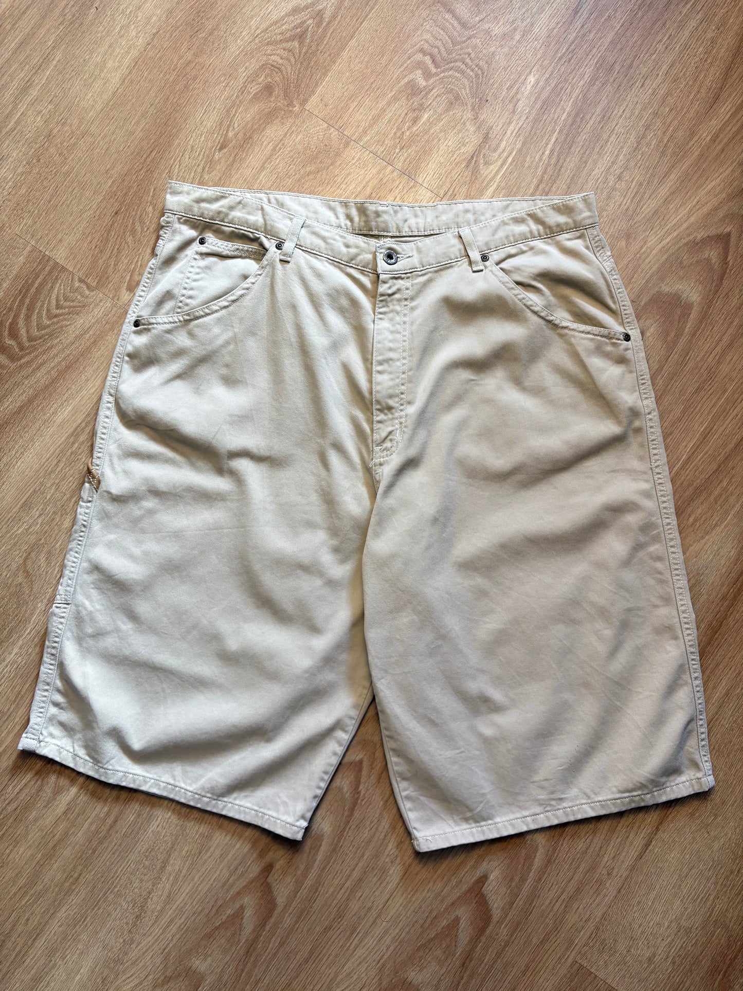 Vintage Ralph Lauren Beige Carpenter Shorts (36w)