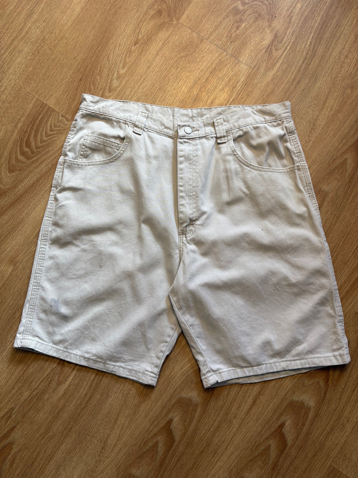 Vintage Wrangler Beige Baggy Carpenter Shorts (36w)