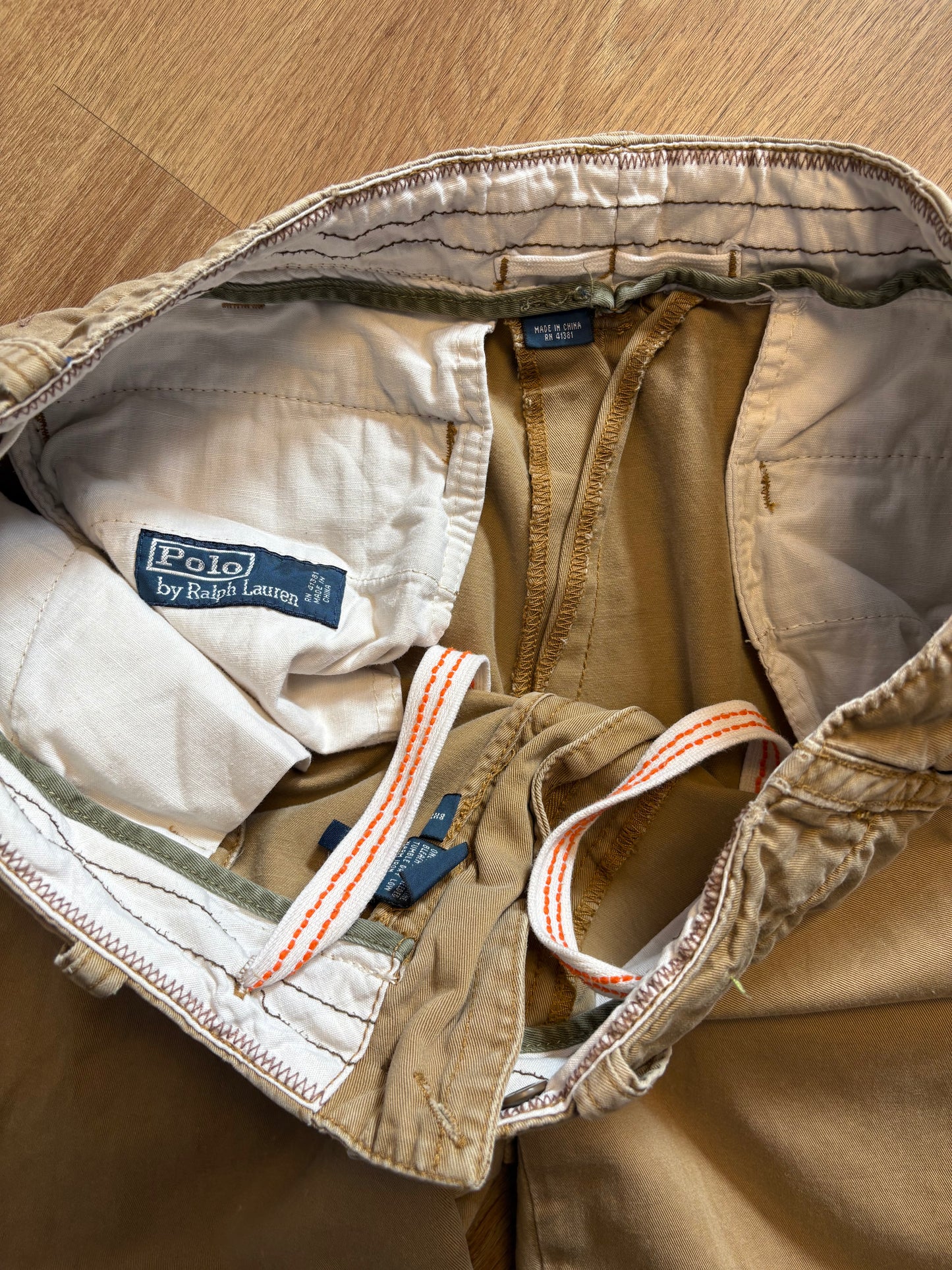 Vintage Ralph Lauren Beige Baggy Shorts (33w)