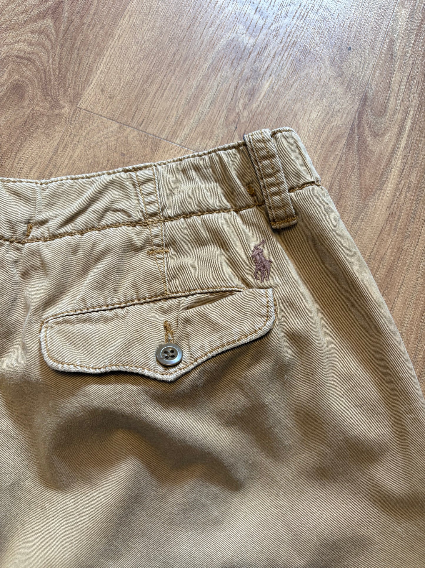 Vintage Ralph Lauren Beige Baggy Shorts (33w)