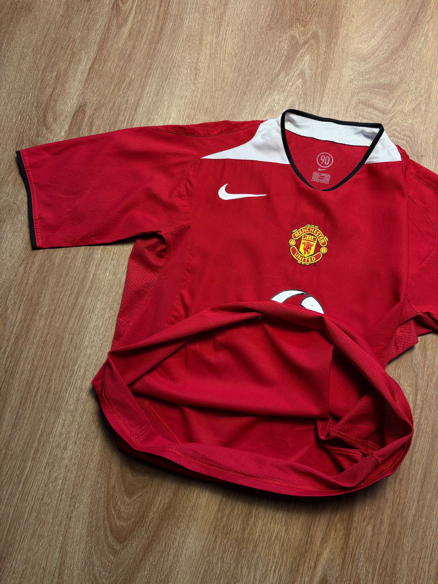 Nike Manchester United 2003-04 Home Football Shirt (M)