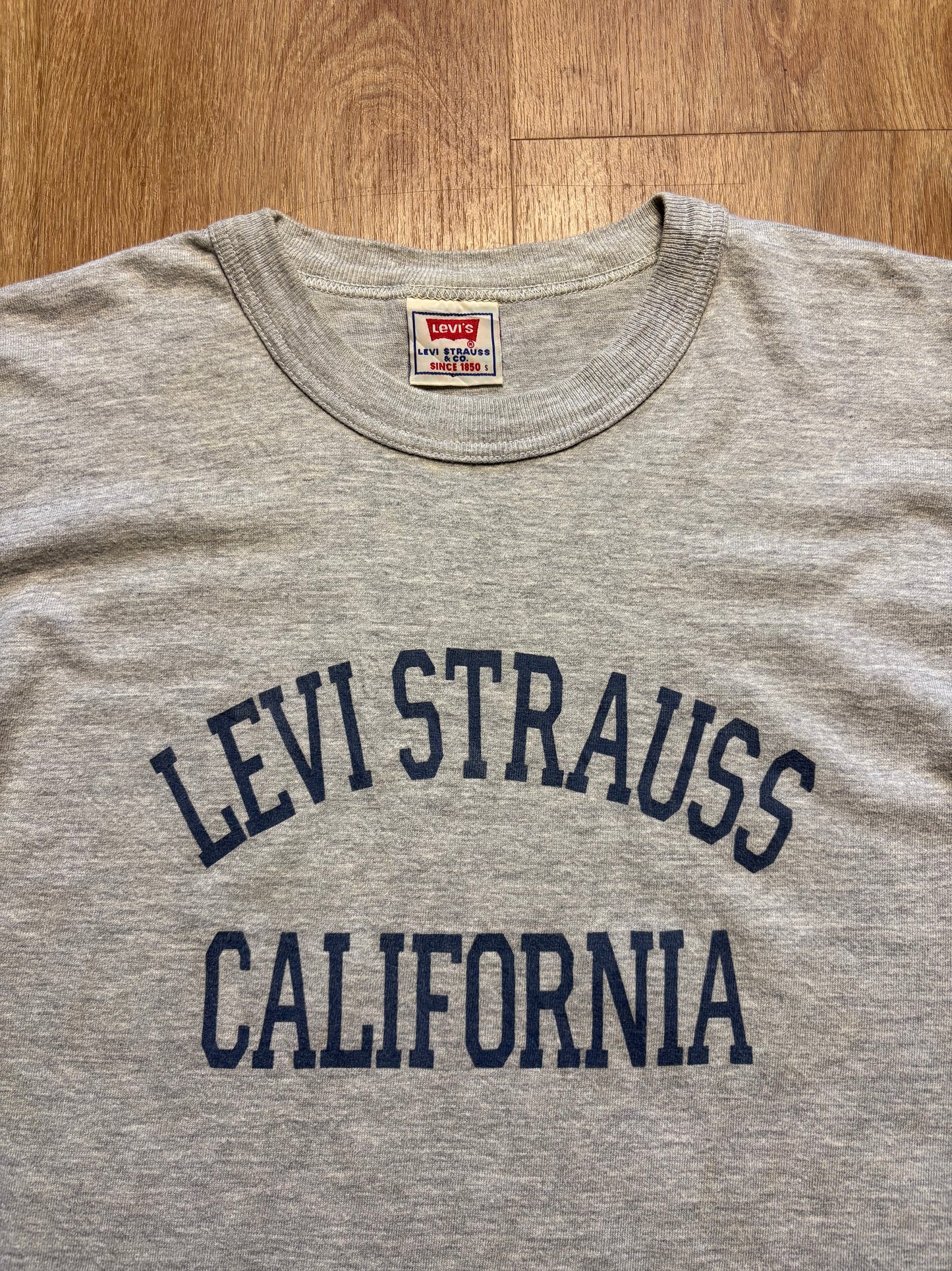 Vintage Levi's Strauss Heather Grey Heavyweight T-shirt (S)