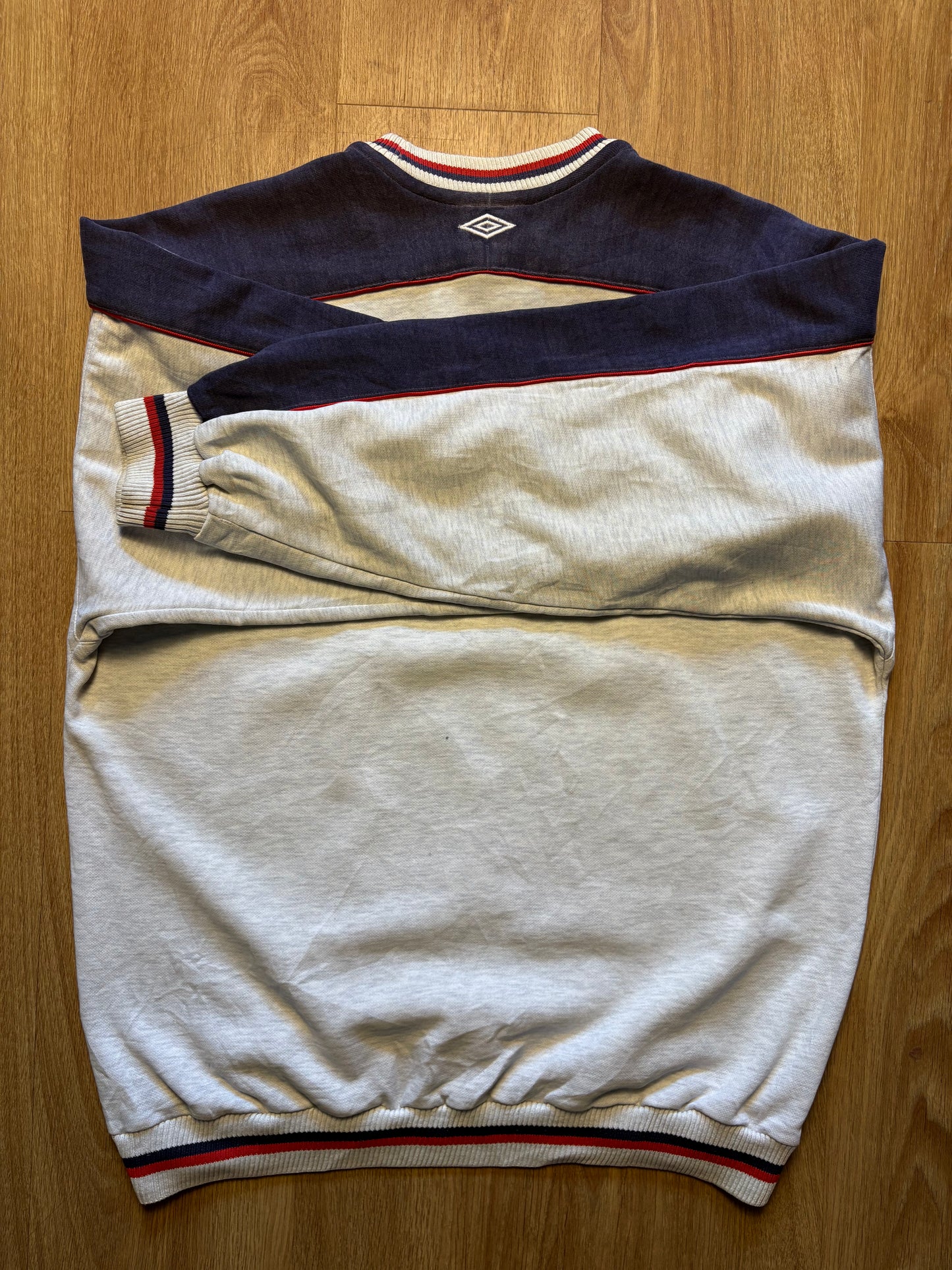 Vintage Umbro Embroidered Spellout Heather Grey (M)
