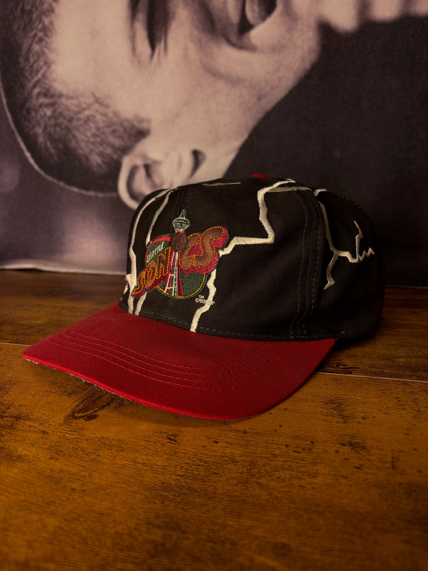 Vintage Seatlle Sonics Lightning Basketball Hat