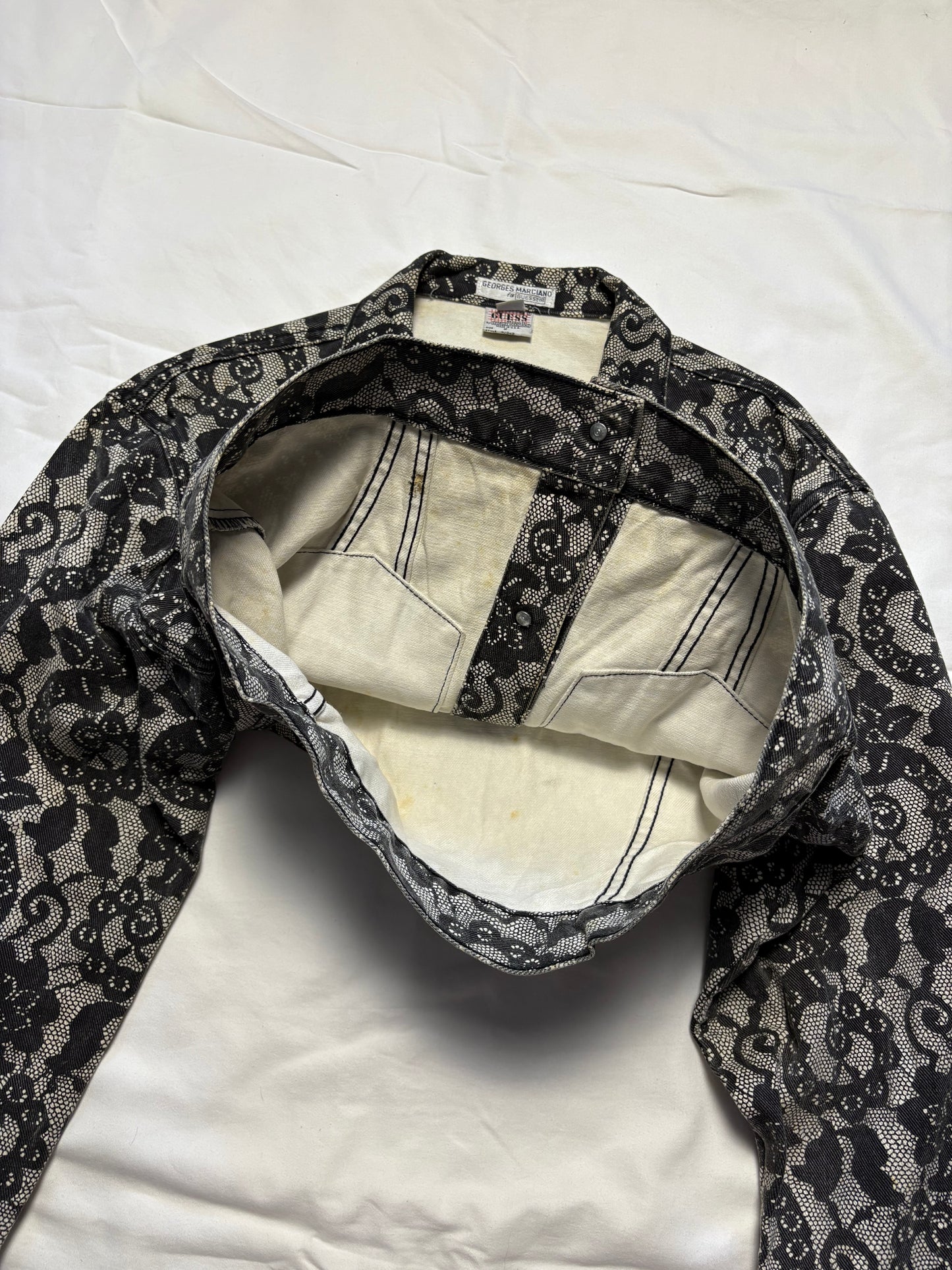Vintage Guess Jeans Floral Black + White Trucker Jacket (women's M)