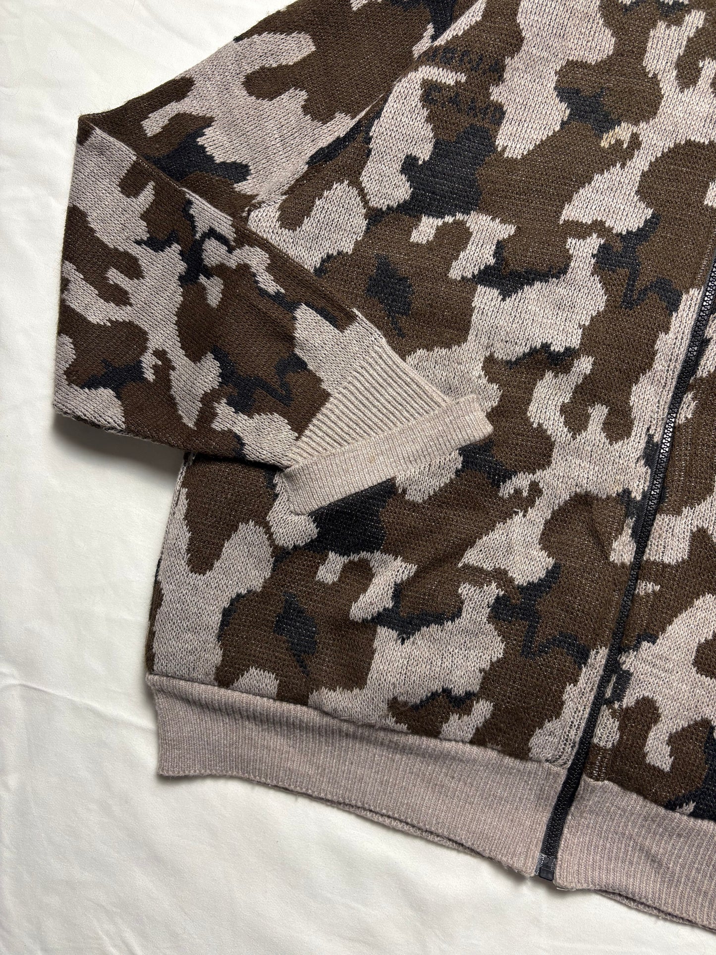 Cabela's 90s Snow Camo Wool Zip Up Jacket (XL)