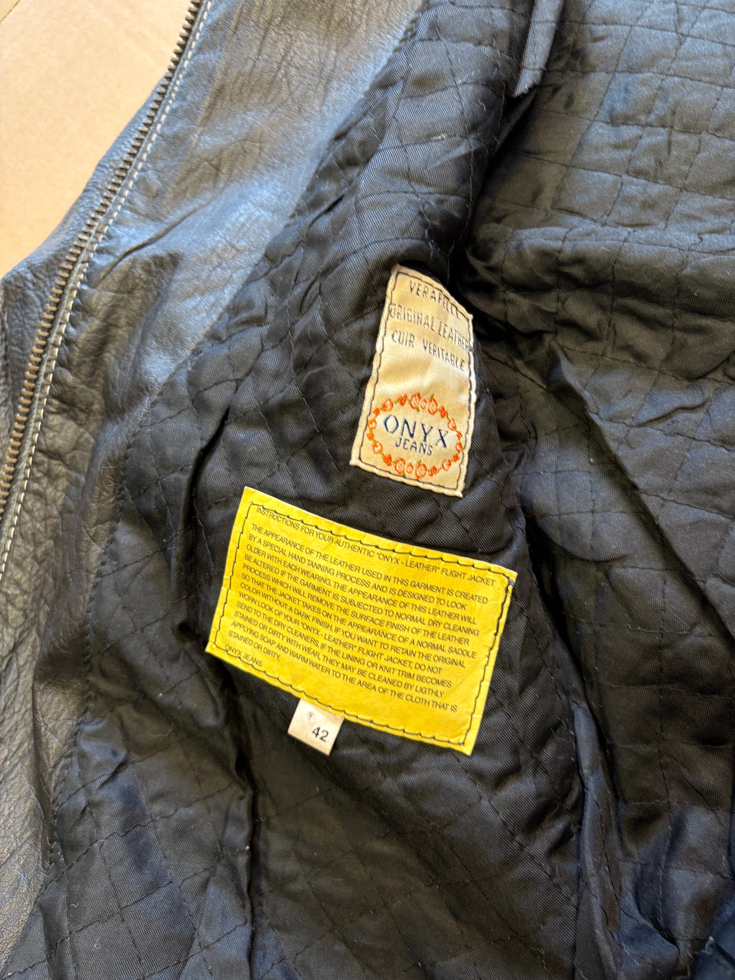 Vintage ONYX Spellout Black Leather Biker Jacket (women's M)