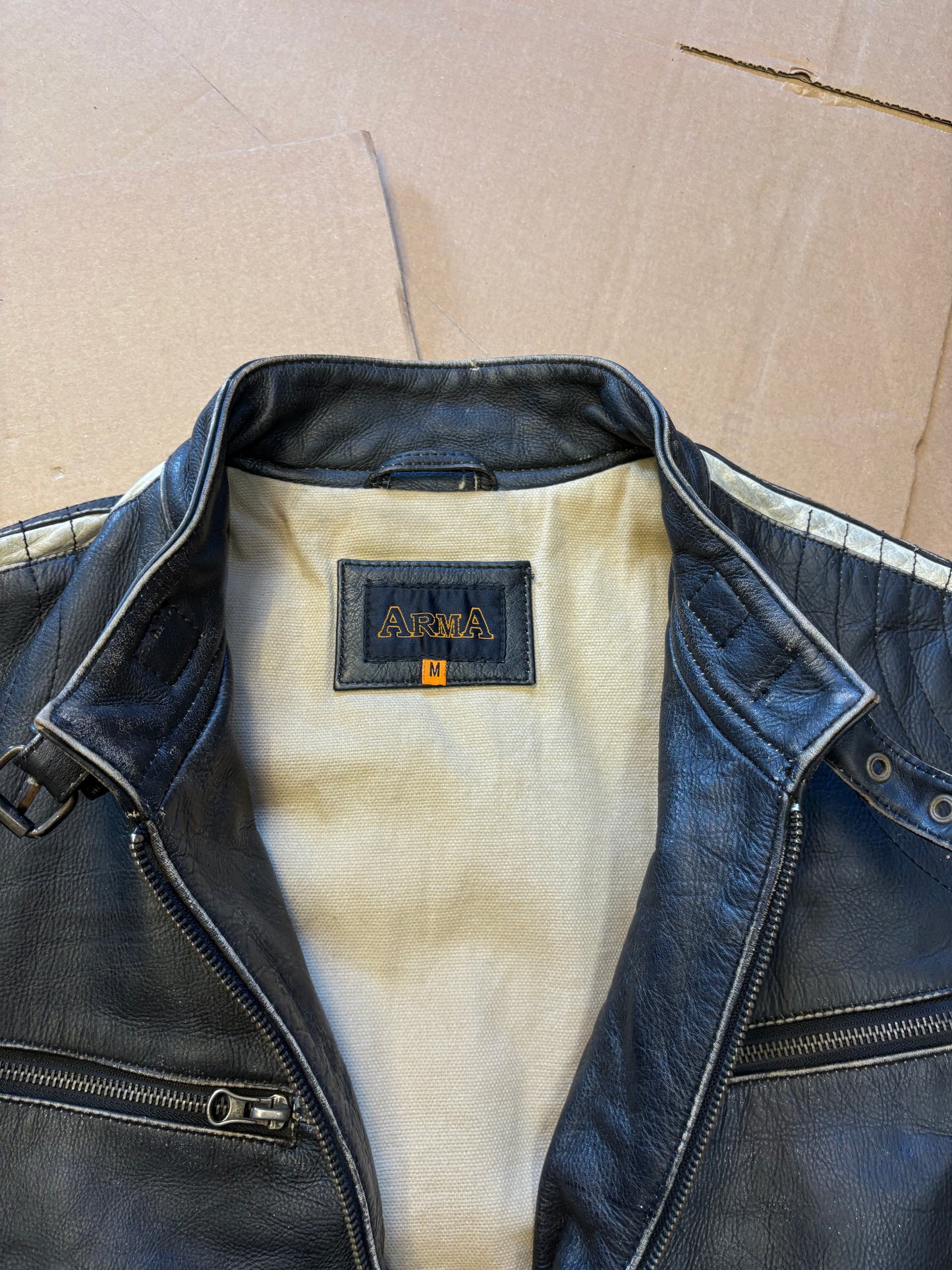 Vintage Italian Black Racing Motorcycle Leather Jacket (M)