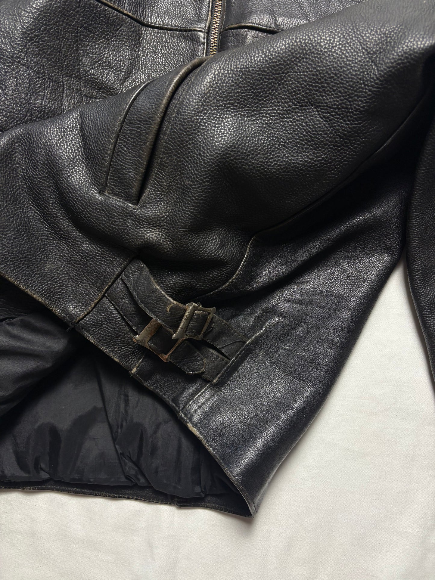 Vintage Ami 90s Genuine Leather Jacket (M)