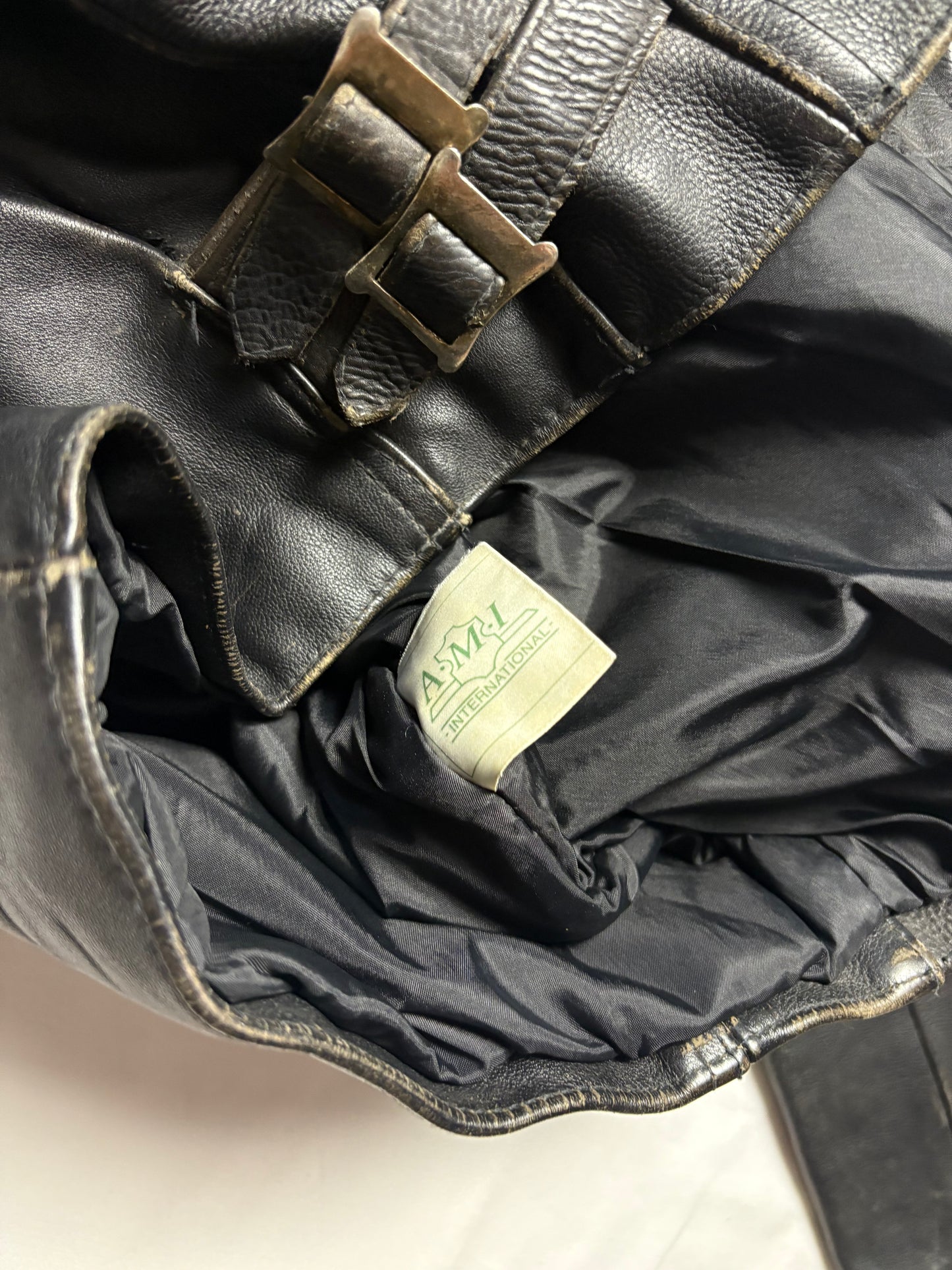 Vintage Ami 90s Genuine Leather Jacket (M)