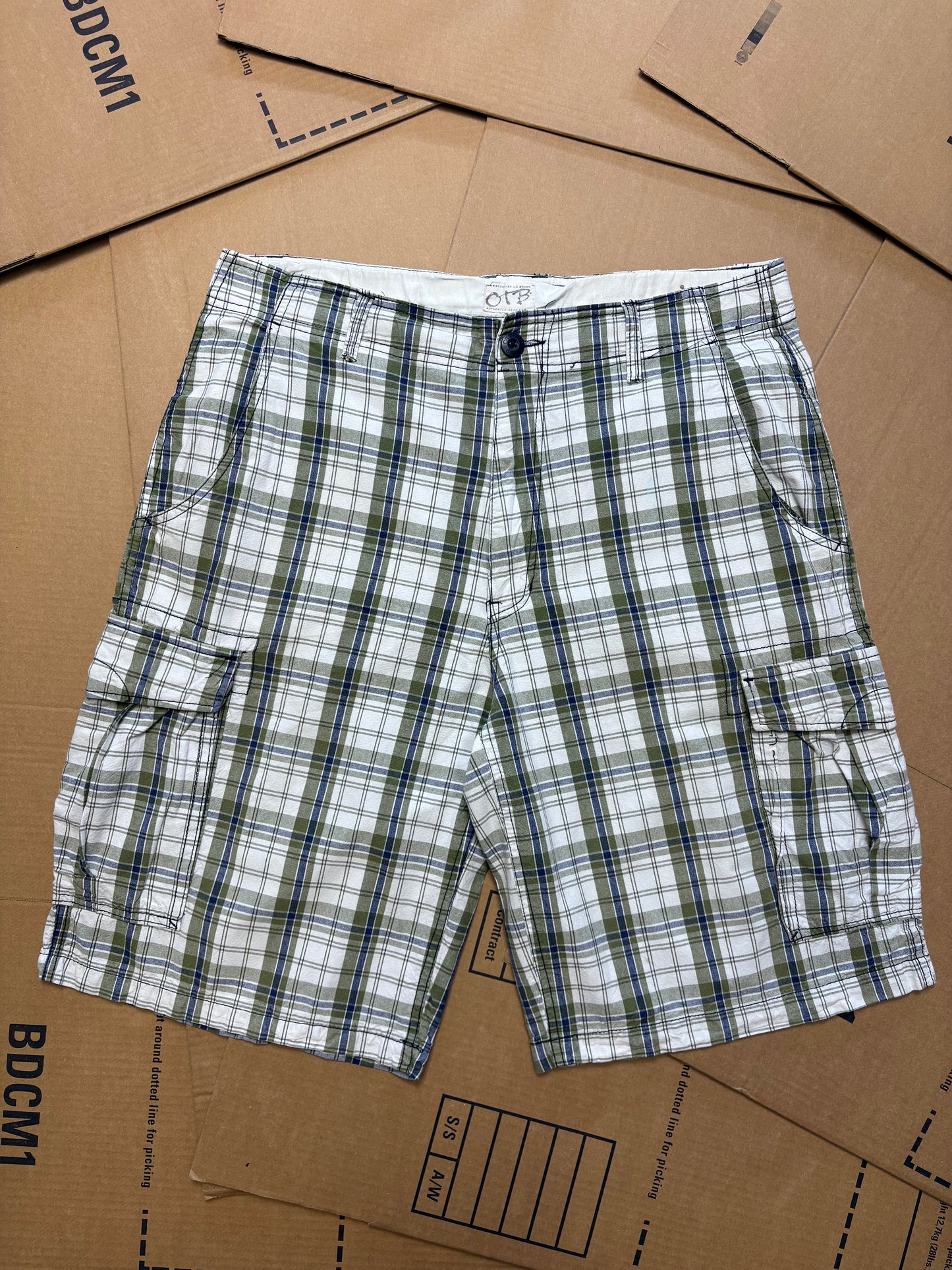 Vintage Green + White Checkered Cargo Shorts (36w)