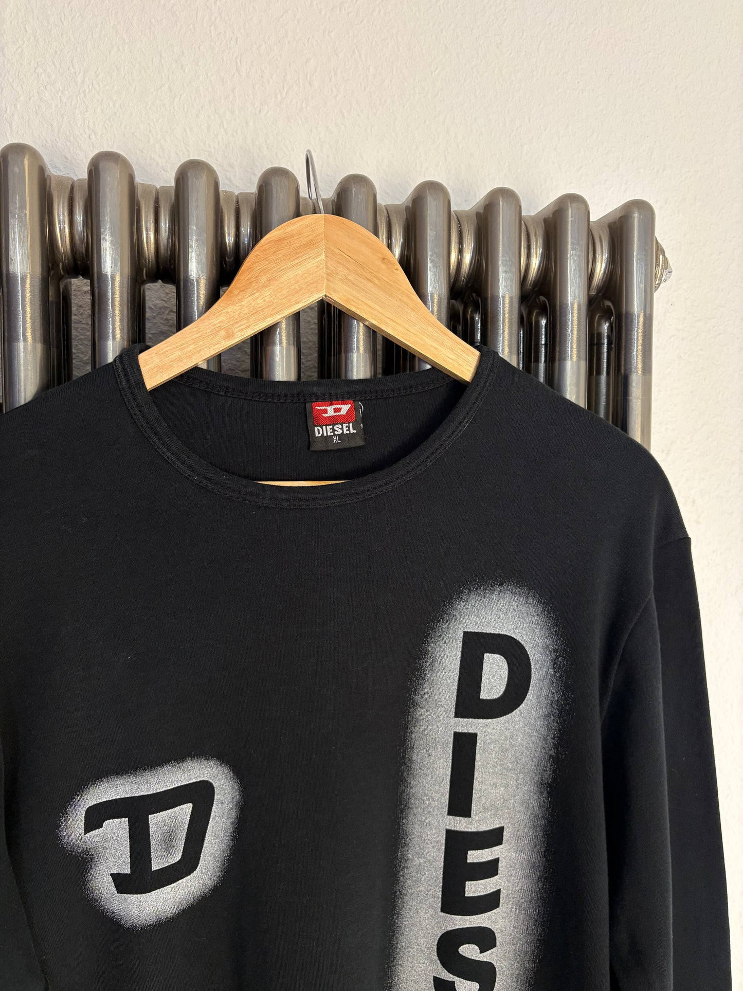 Diesel 2000s Black Longsleeve Graphic Tee (XL)