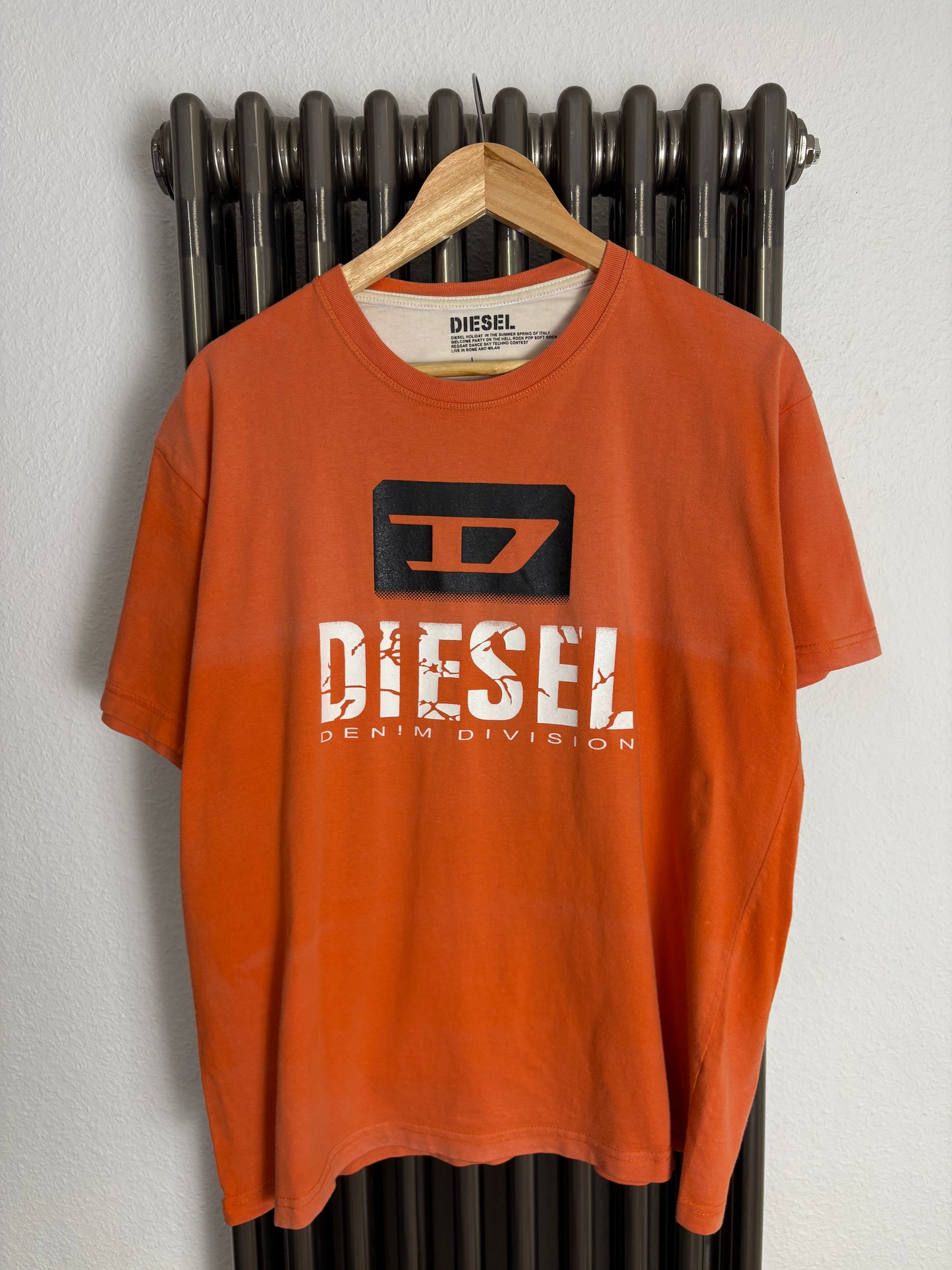 Diesel 2000s Orange Graphic Tee (L)