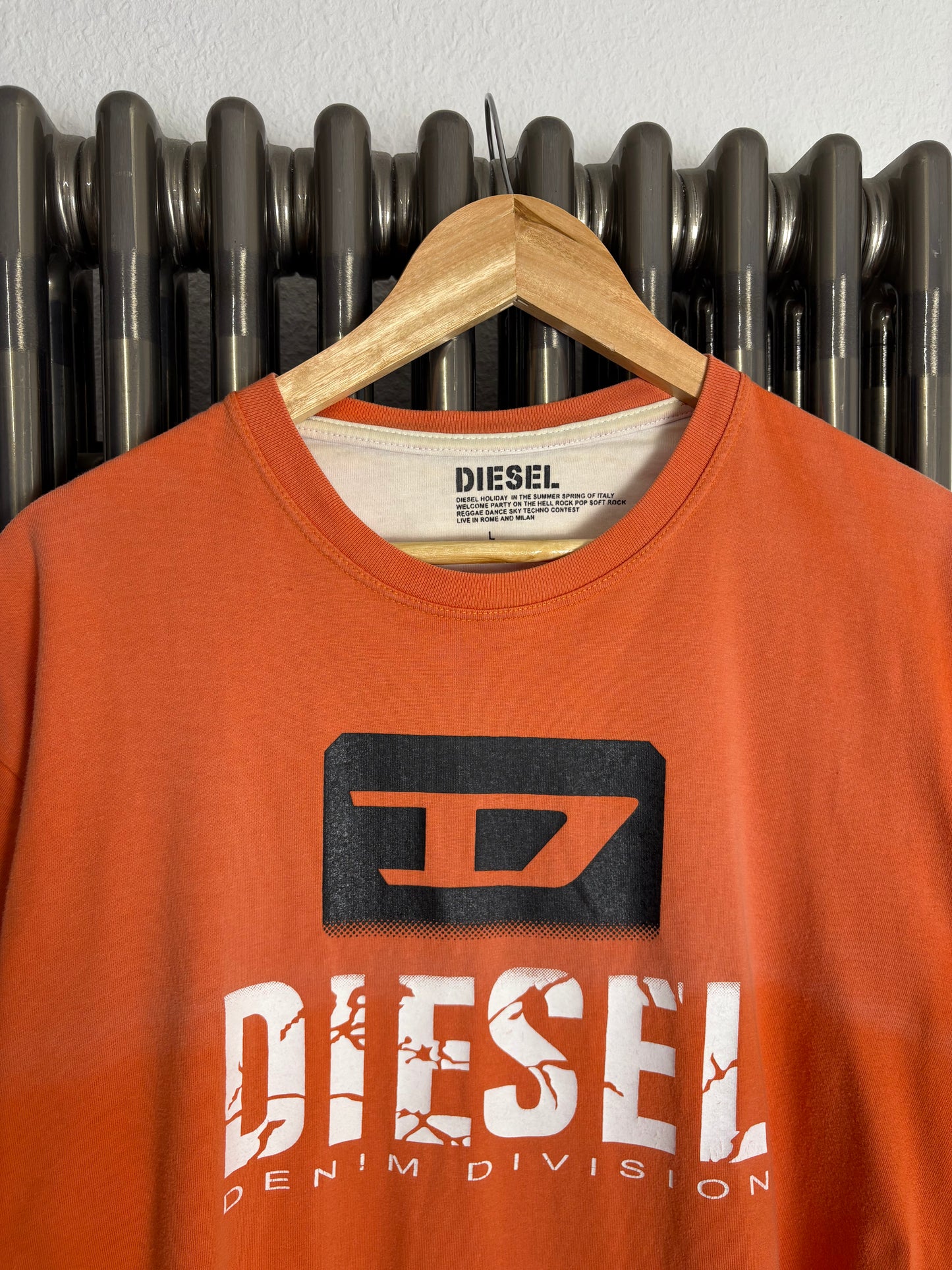 Diesel 2000s Orange Graphic Tee (L)