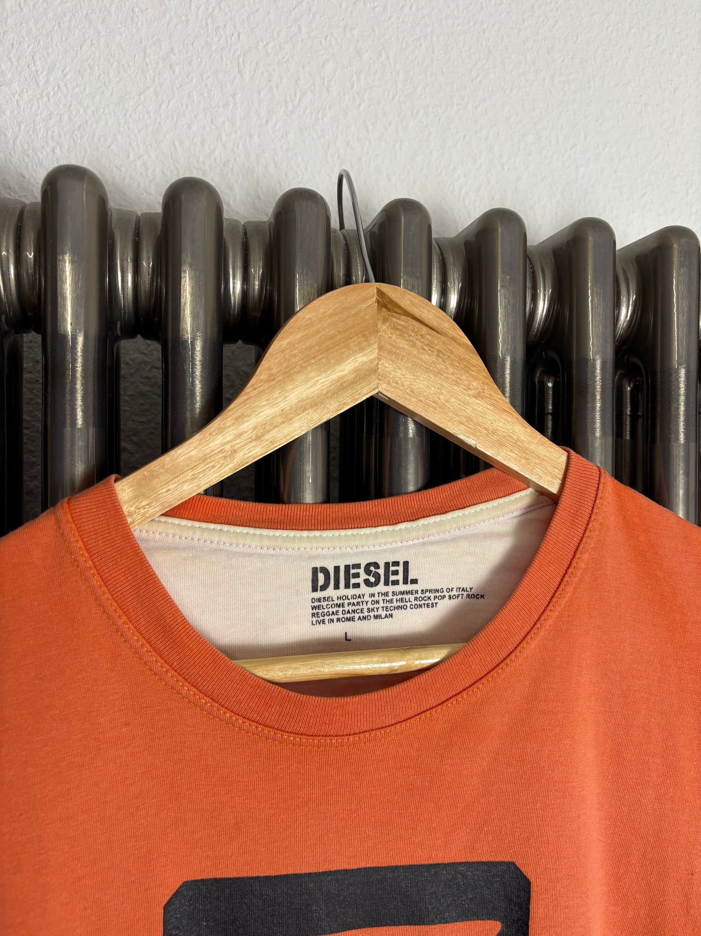 Diesel 2000s Orange Graphic Tee (L)