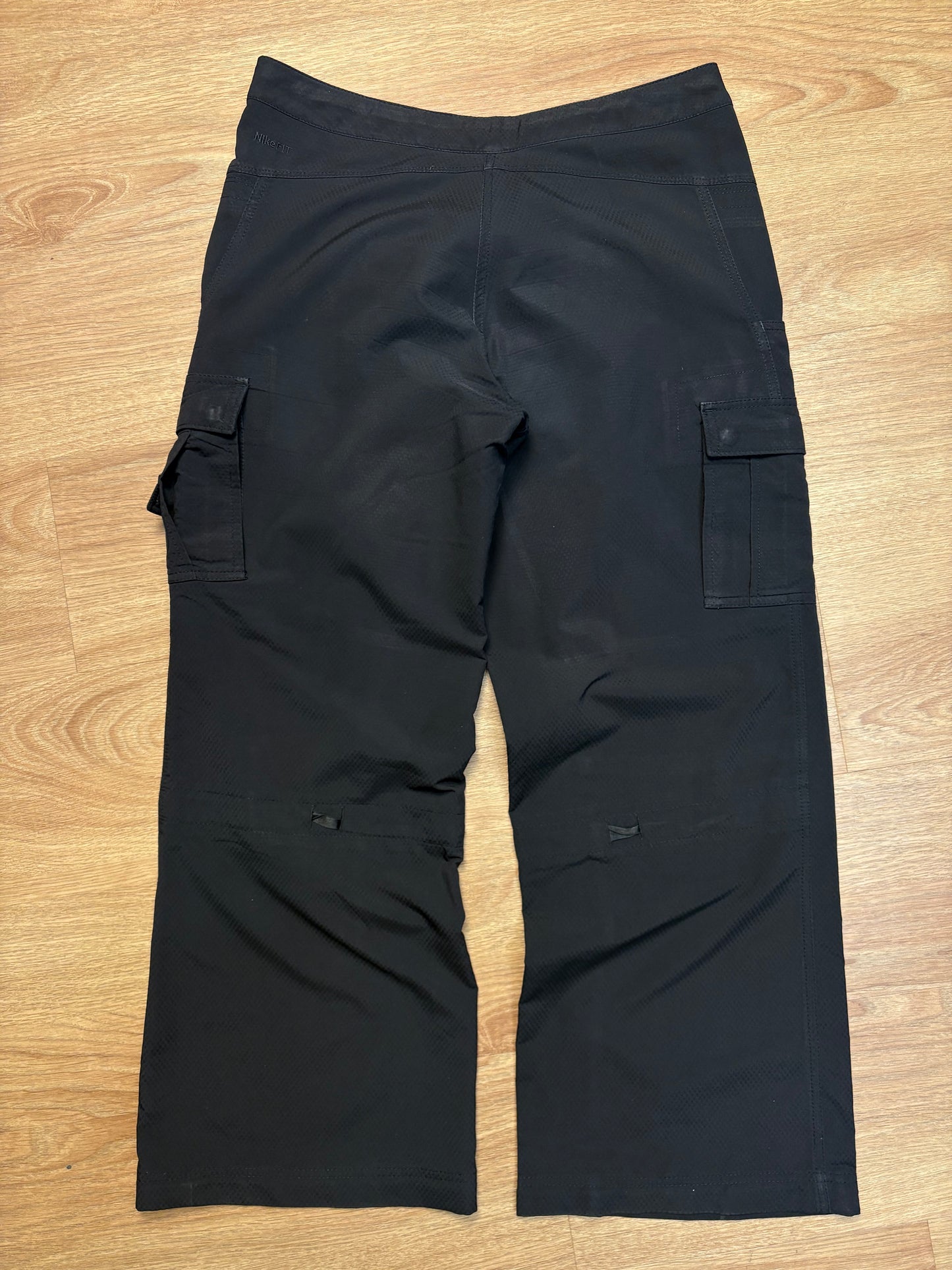 Nike Dri-Fit 2000s Technical Wide Leg Cargo Trousers (34x30)