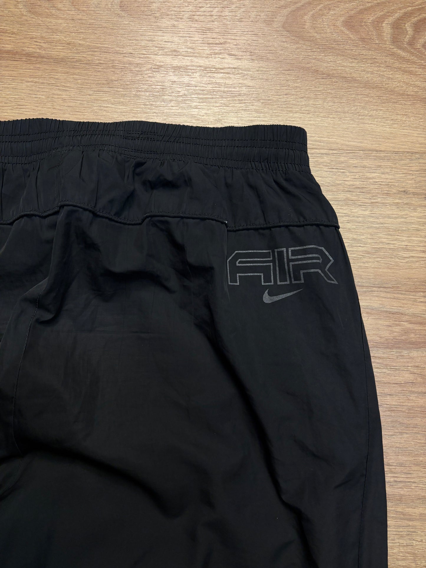 Nike AIR 2000s Black Baggy Track Pants (XL)
