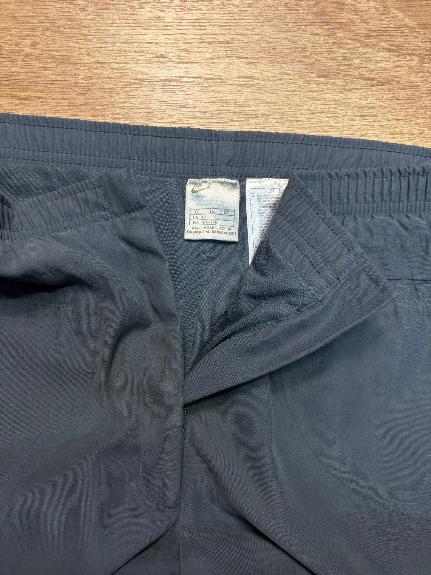 Nike Mini Swoosh 2000s Dark Grey Wide Leg Track Pants (34x30)