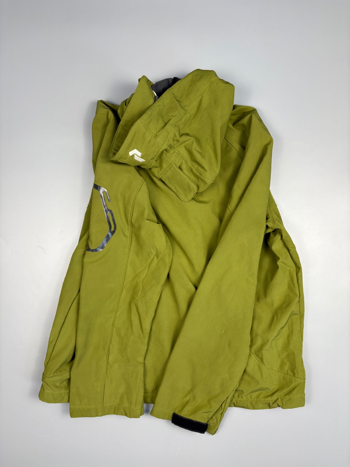 2000s Peak Performance Outdoors Green Soft Shell Jacket (L)