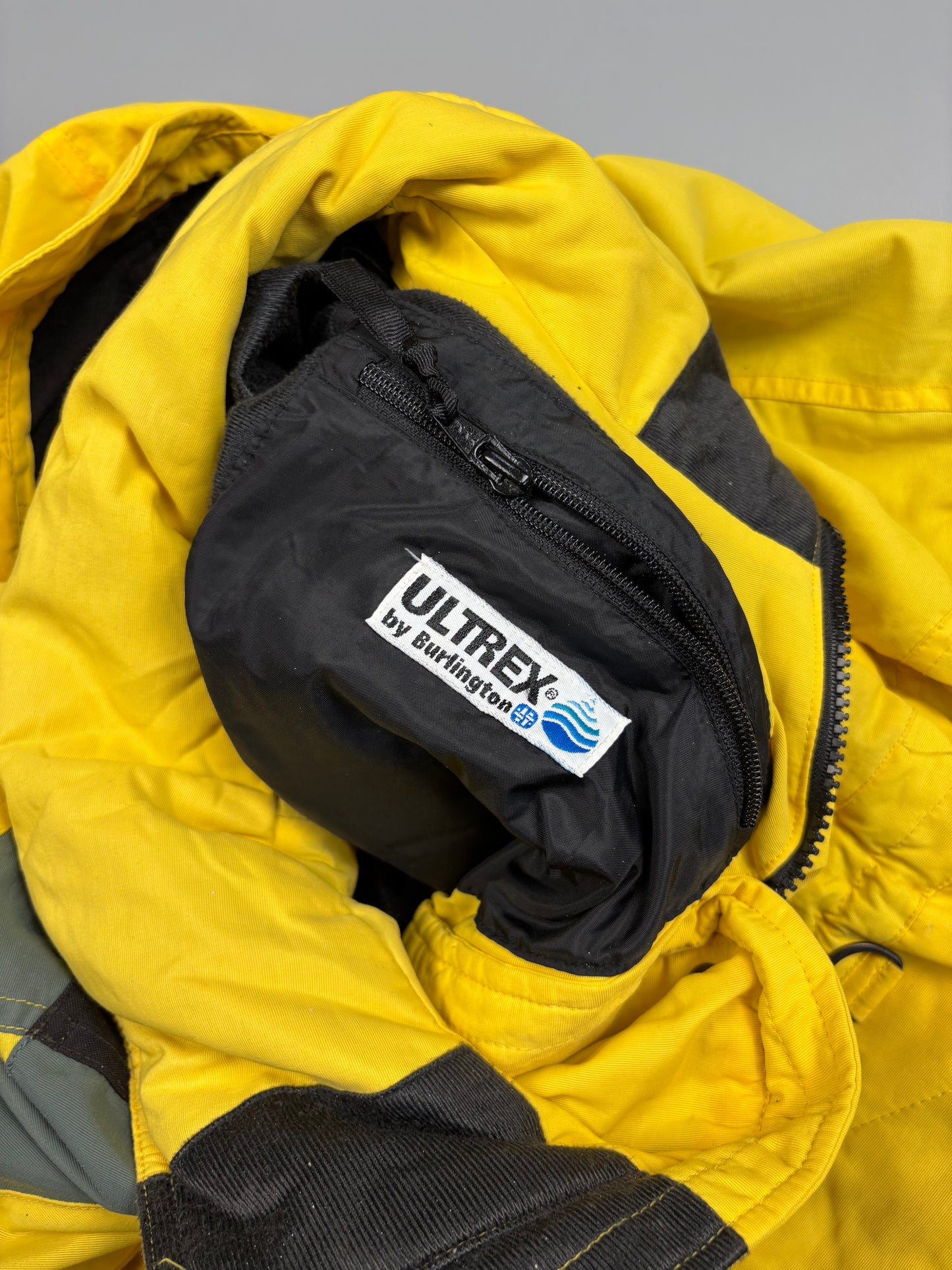 1990s North Face Extreme Yellow + Black Parka Jacket (M)