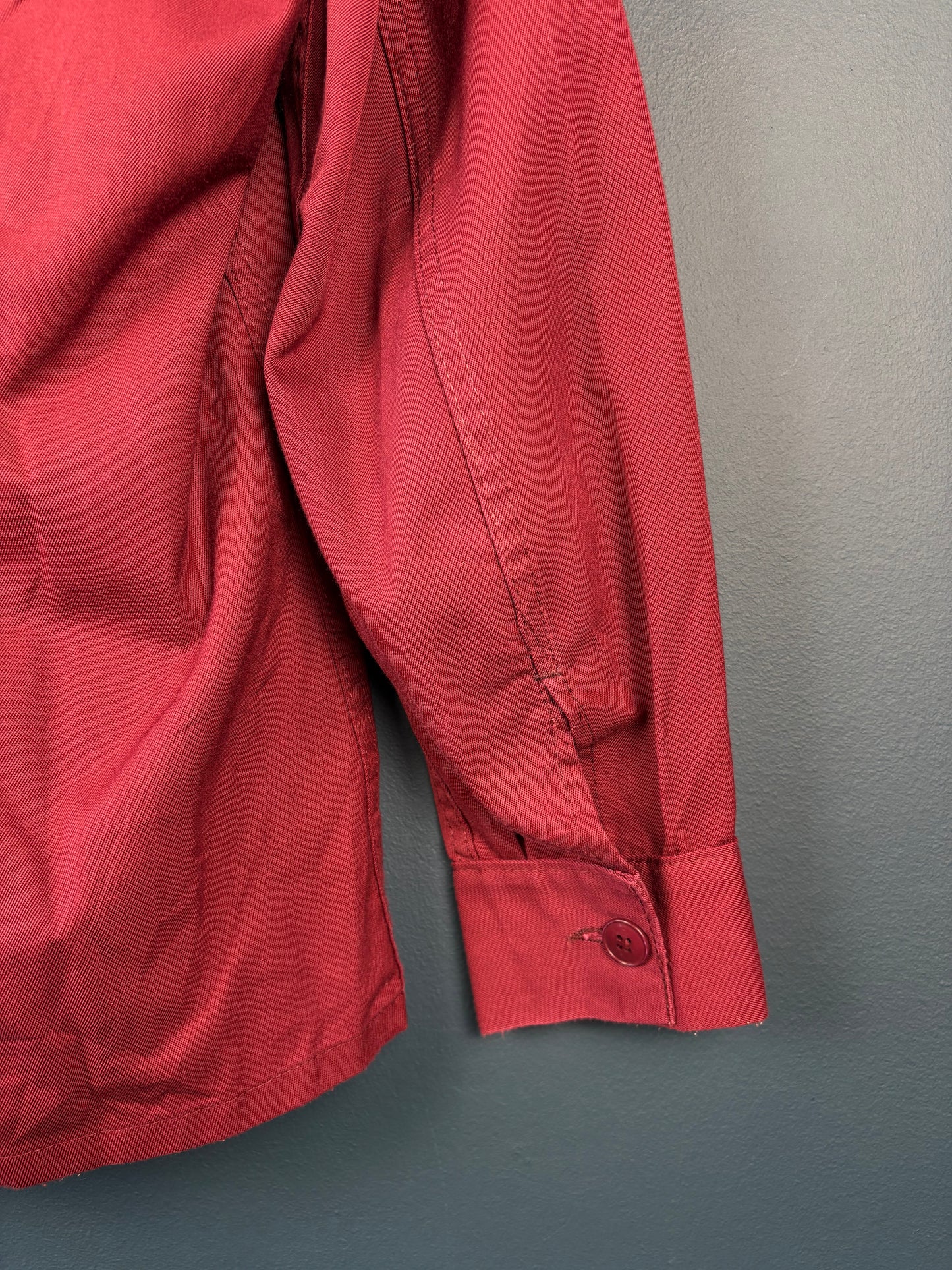 True Vintage 1960s Burgundy French Chore Jacket (L)