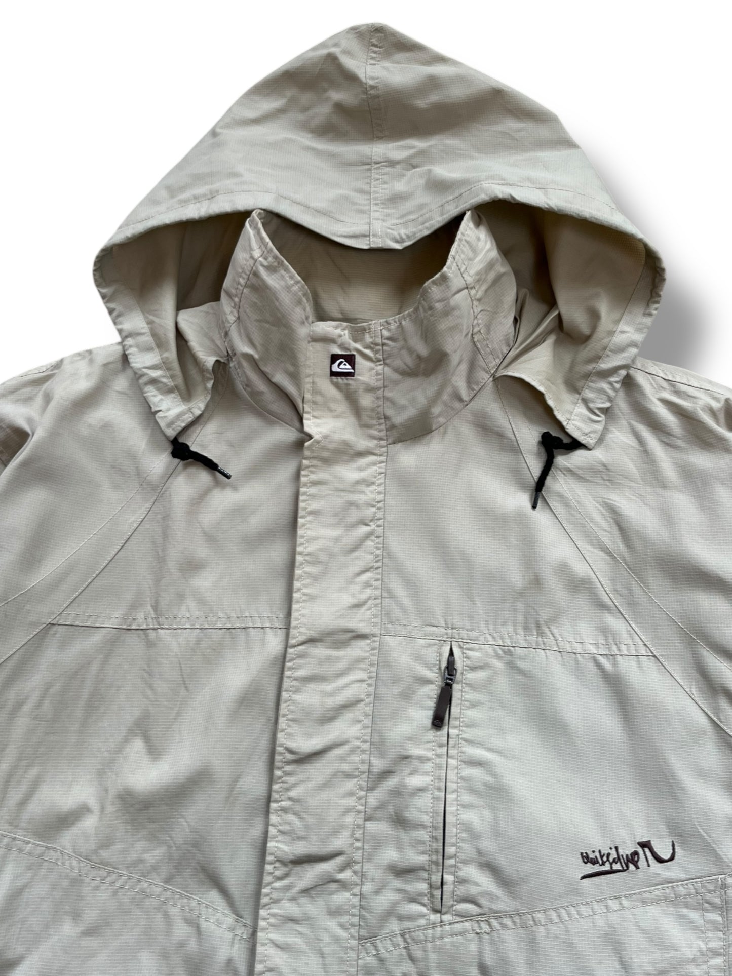 Vintage Quiksilver Surfwear Cream Embroidered Waterproof Jacket (XL)