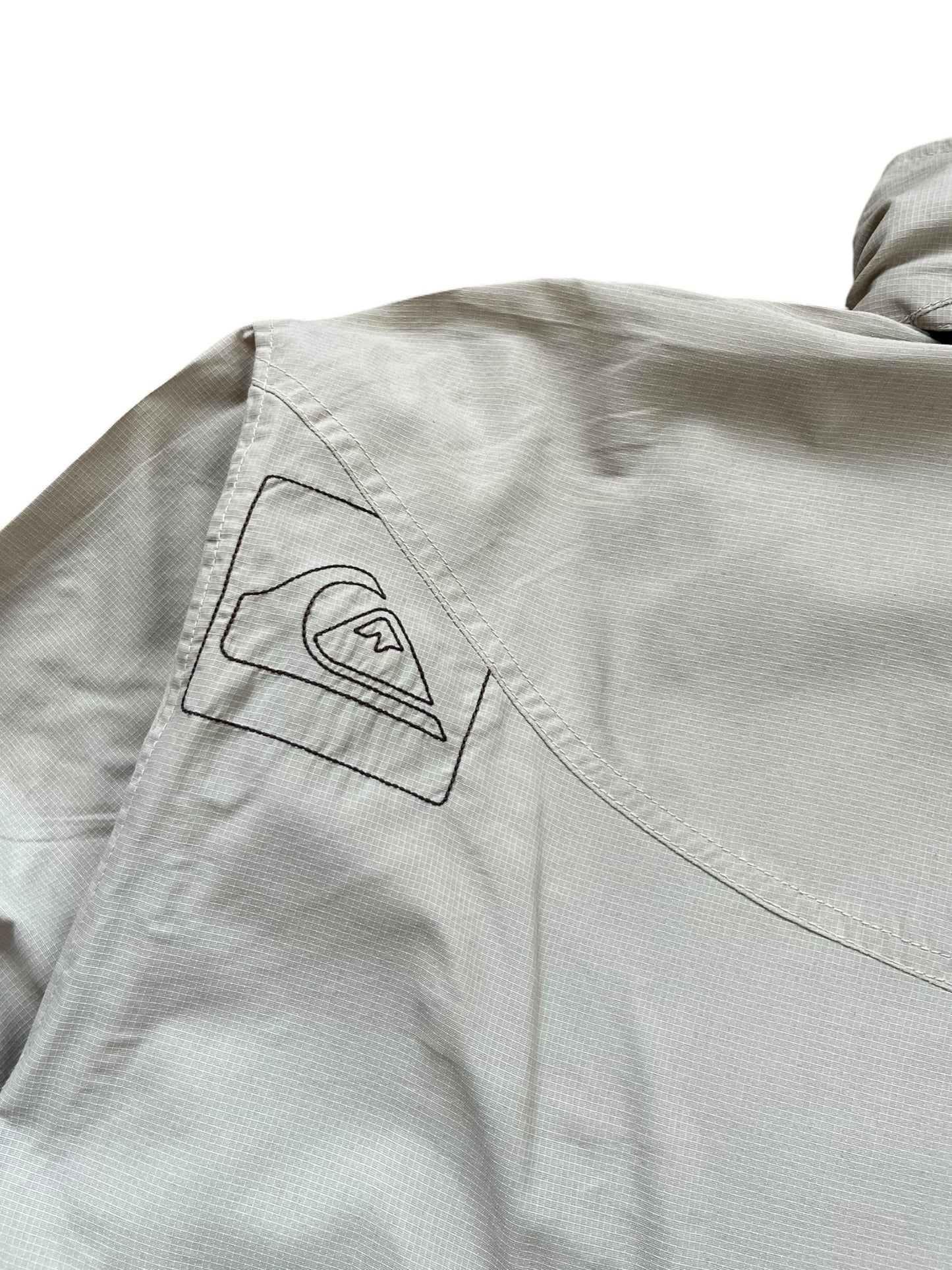 Vintage Quiksilver Surfwear Cream Embroidered Waterproof Jacket (XL)