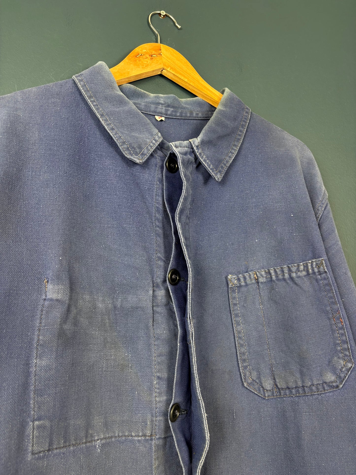 True Vintage 1960s Faded Blue French Chore Jacket (M)