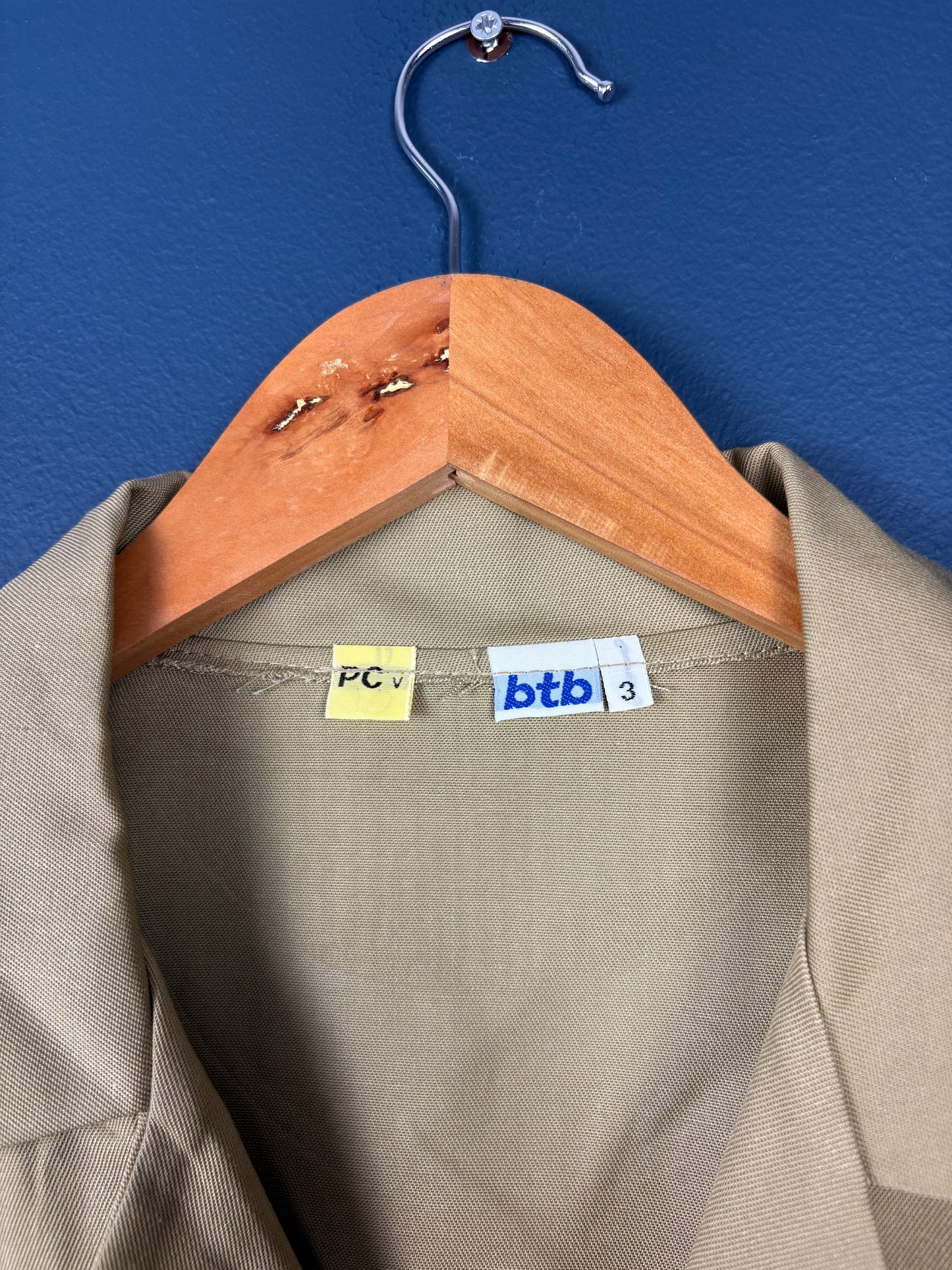 True Vintage 1960s Beige Sanforised Pop Button Chore Jacket (M)