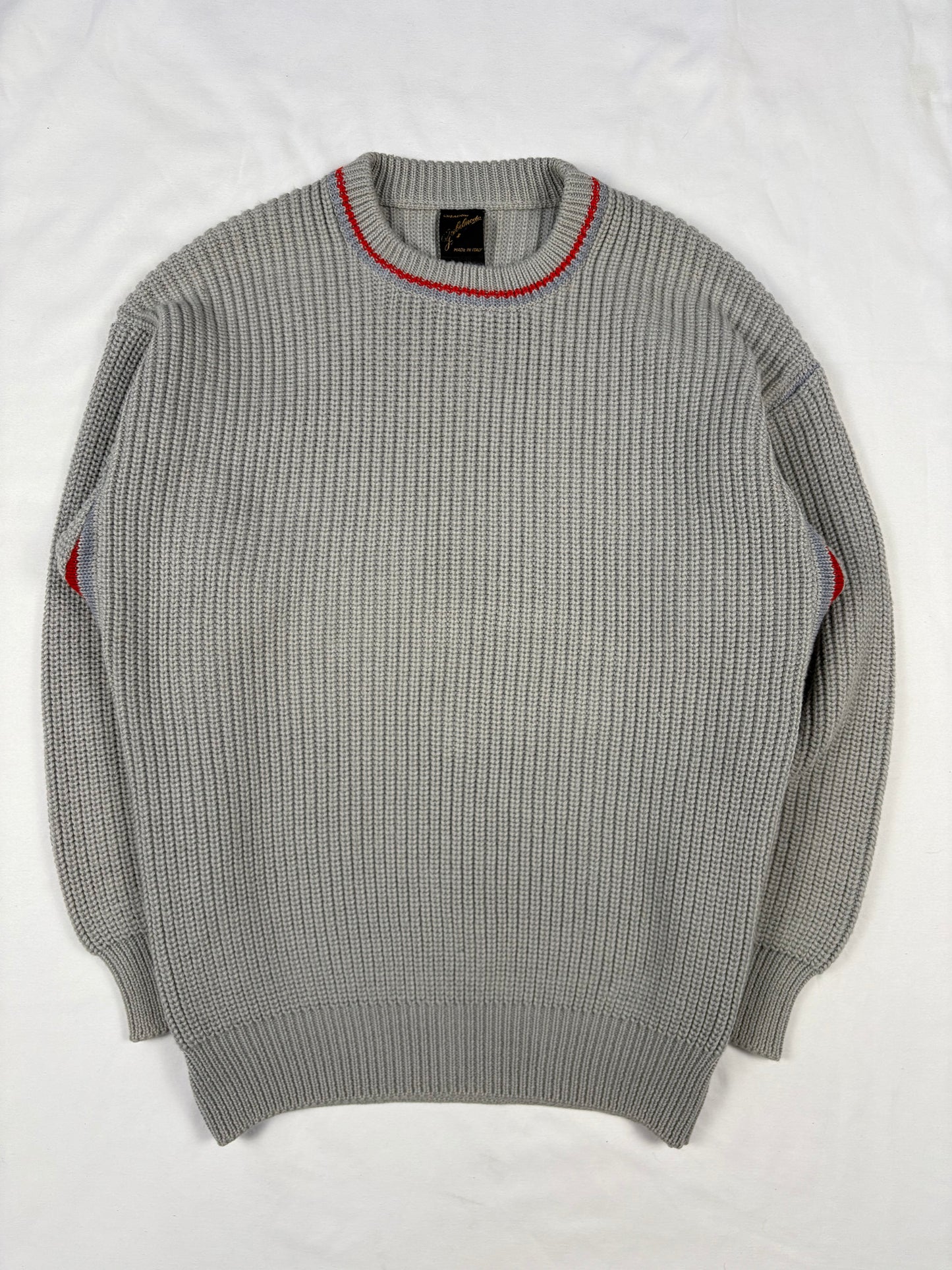 True Vintage 80s Italian Made Heavy Knit Grey Sweater (M)