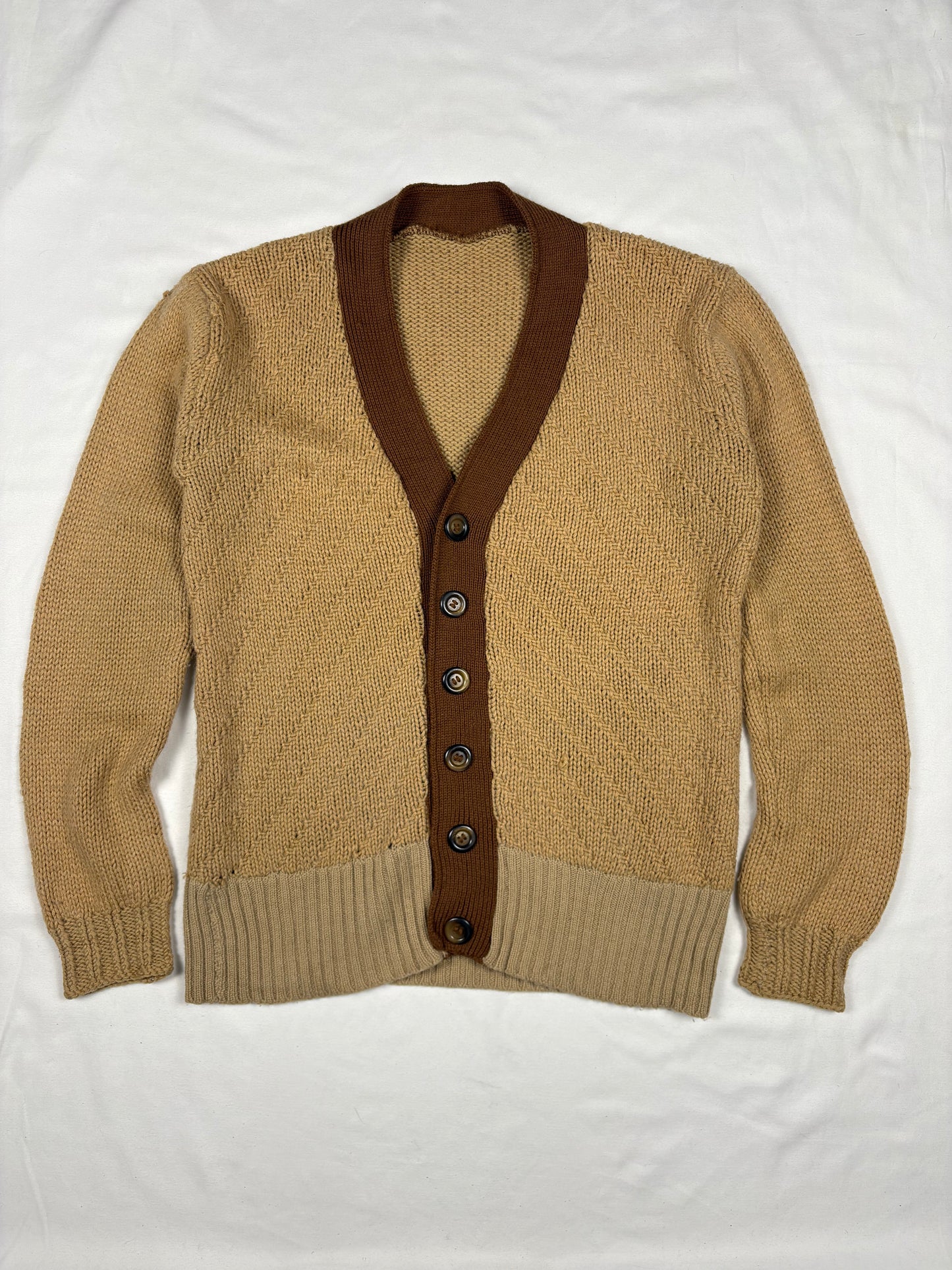 True Vintage 70s Italian Made Beige Cardigan (S)