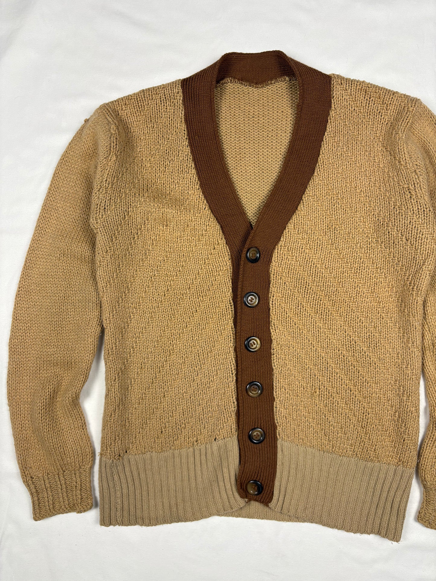 True Vintage 70s Italian Made Beige Cardigan (S)