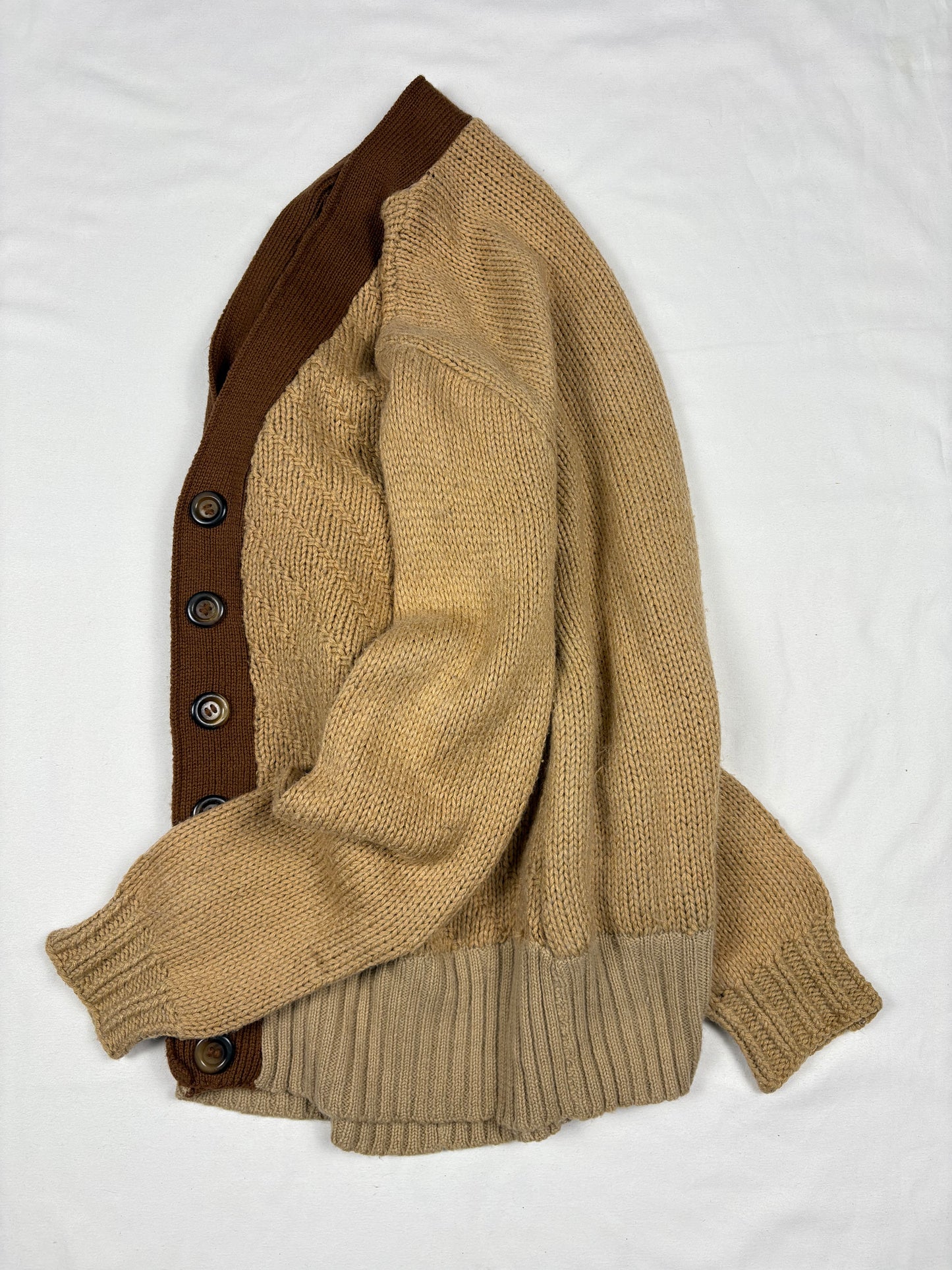 True Vintage 70s Italian Made Beige Cardigan (S)