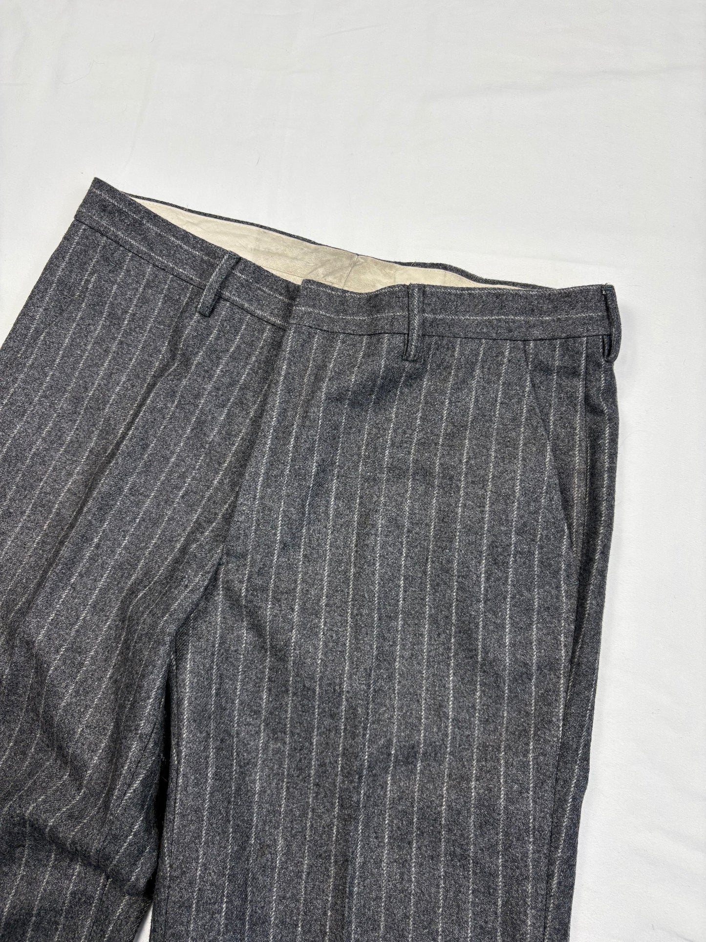 True Vintage 70s Italian Grey Stripe Wide Leg Wool Trousers (34x30)