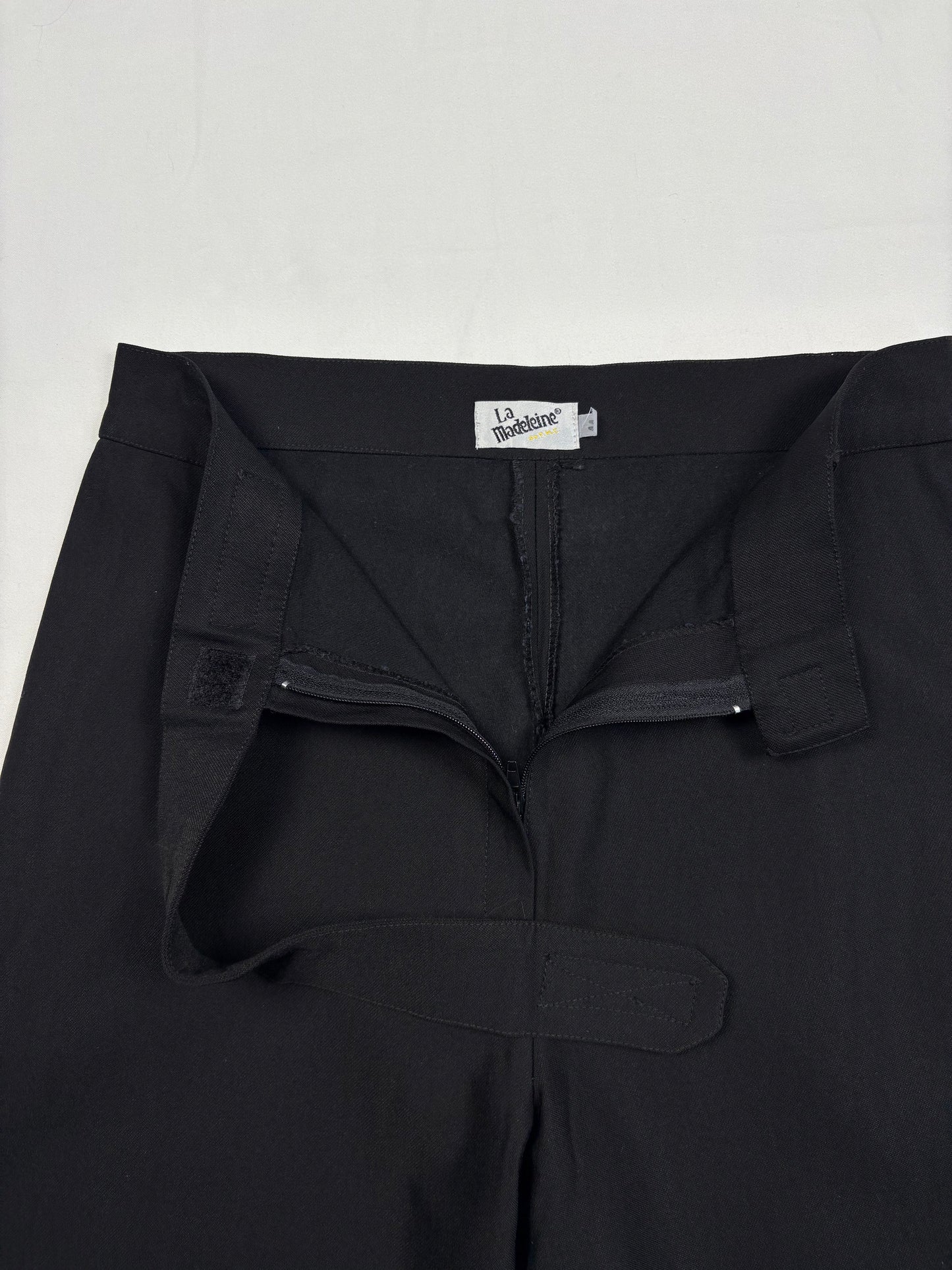 Vintage Madeleine 90s Technical Wide Leg Black Trousers (28x29)