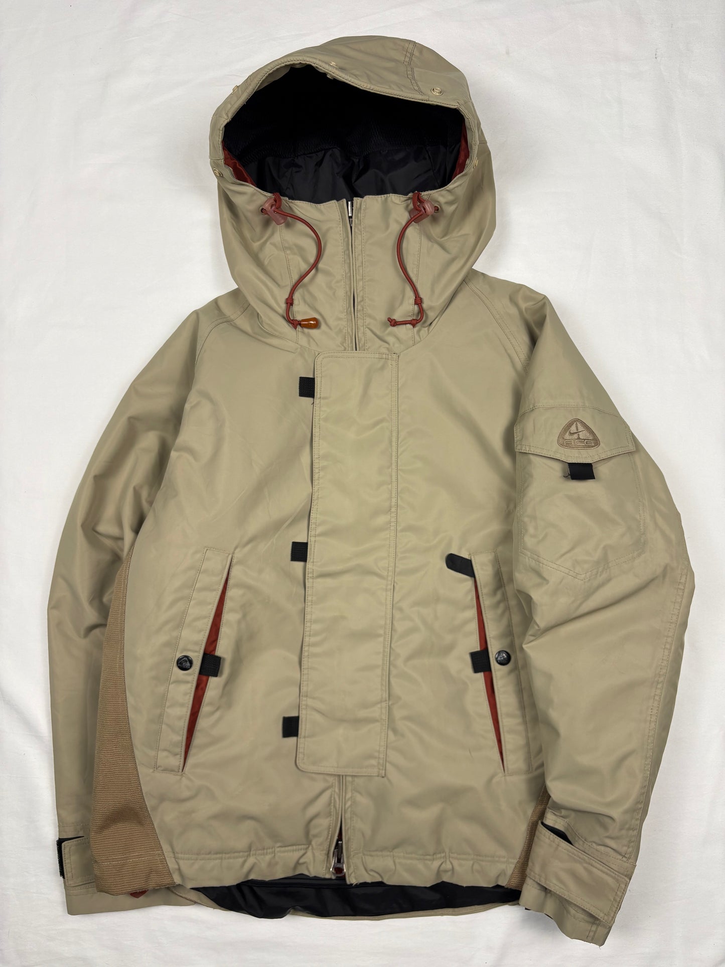 Vintage Nike ACG Cream Mountain Jacket (women's S)