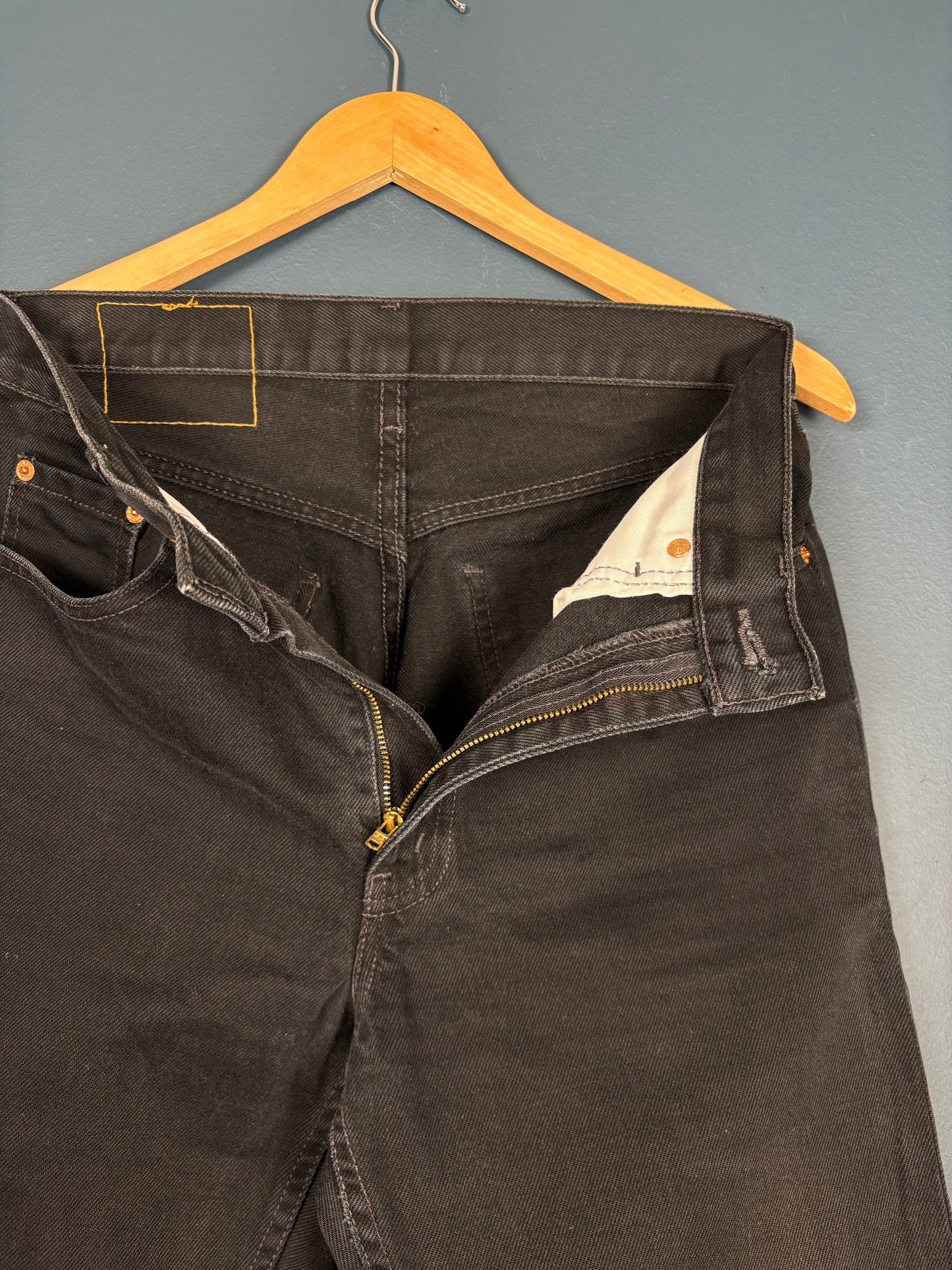 Vintage Levi's 80s Orang Tab Black Denim Jeans (30x34)