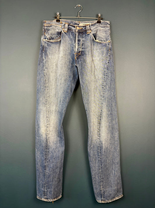 Vintage Levi's Engineered Twisted Denim Jeans (34w)