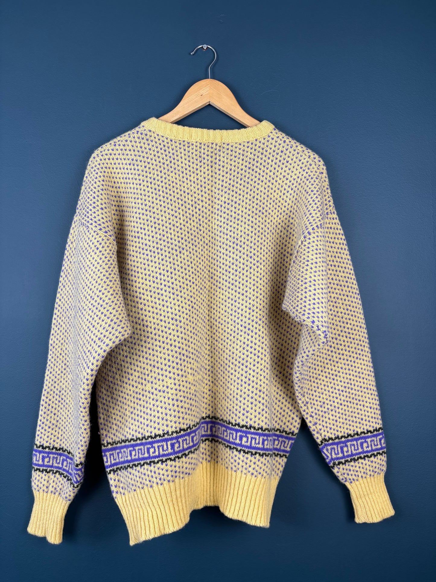 Vintage Scottish 80s Yellow Patterned Wool Jumper (L)