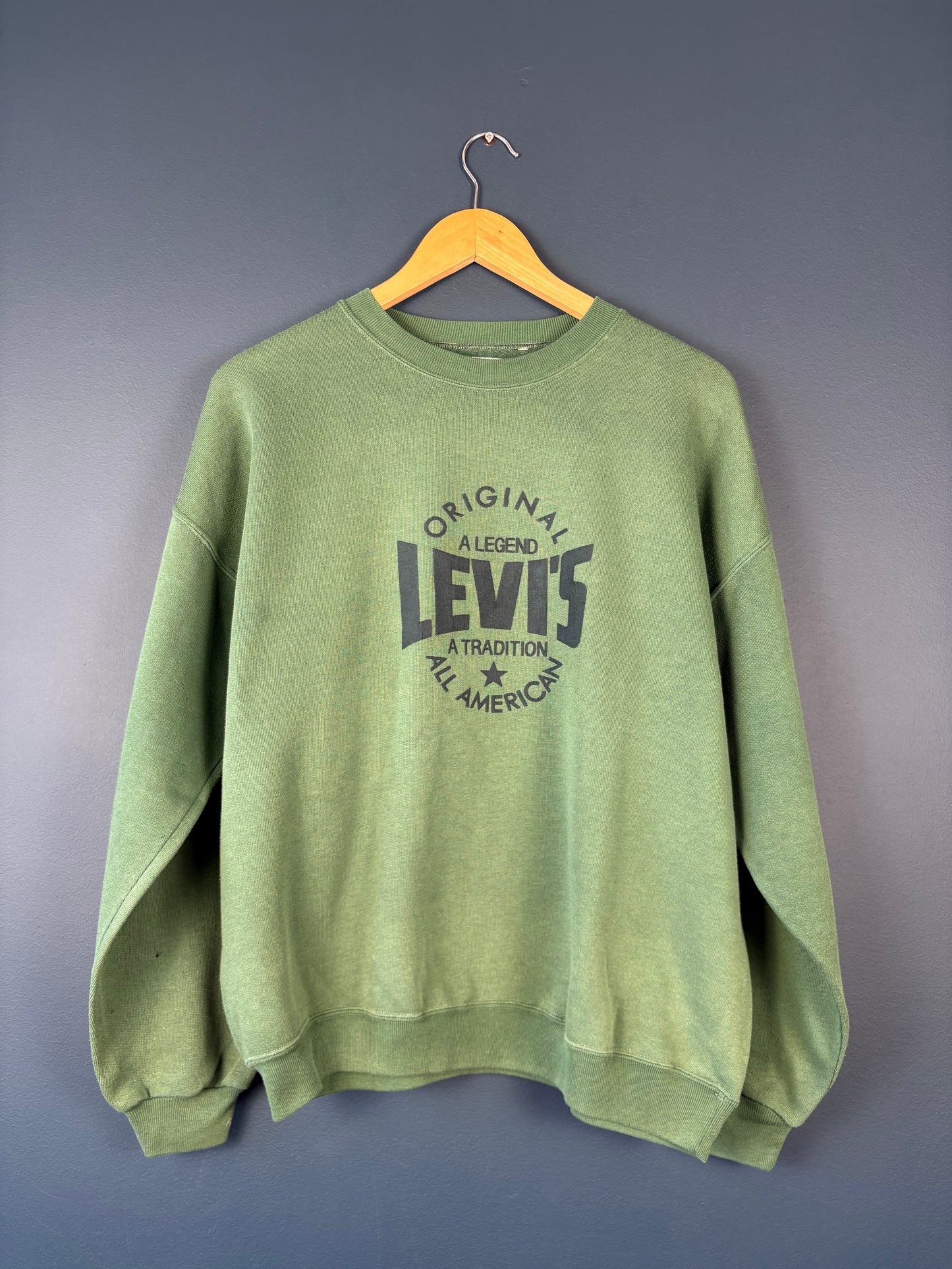 Vintage Levi's 80s Green Graphic Sweatshirt (M)
