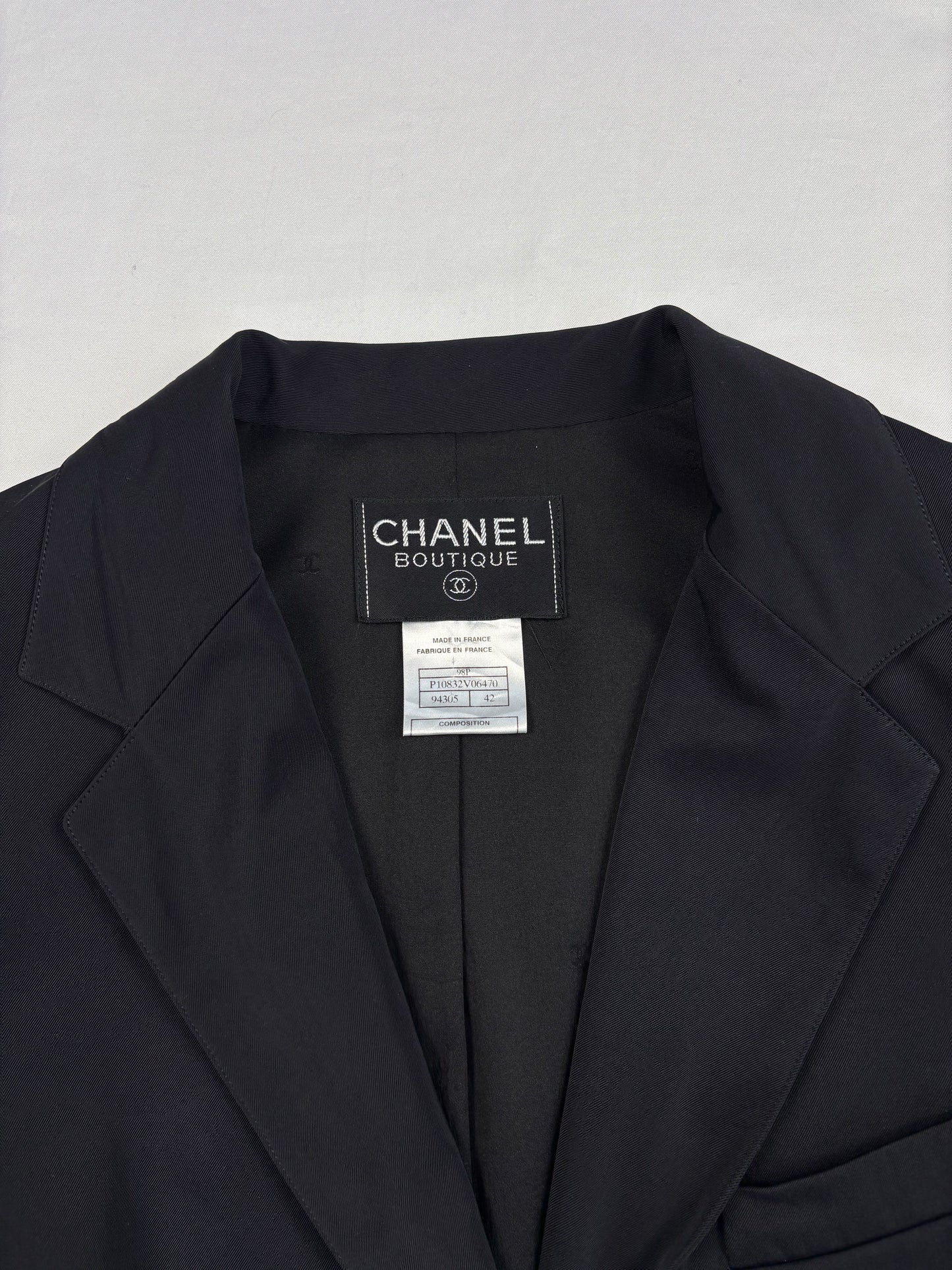 Vintage Chanel Boutique 90s Black Satin Blazer (women's M)