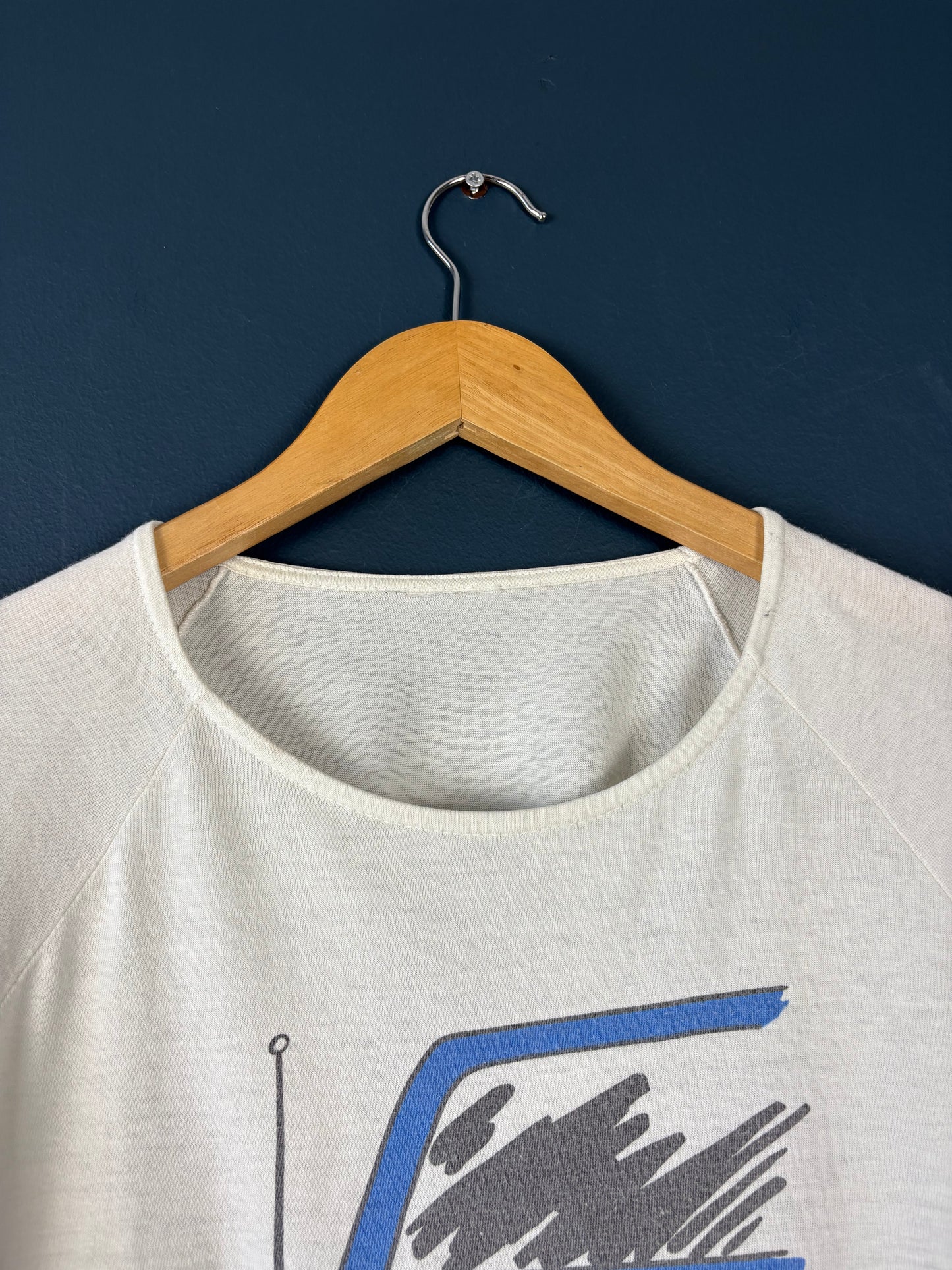 Vintage Peanuts Charlie Brown 1965 White Raglan Graphic Tee (M)