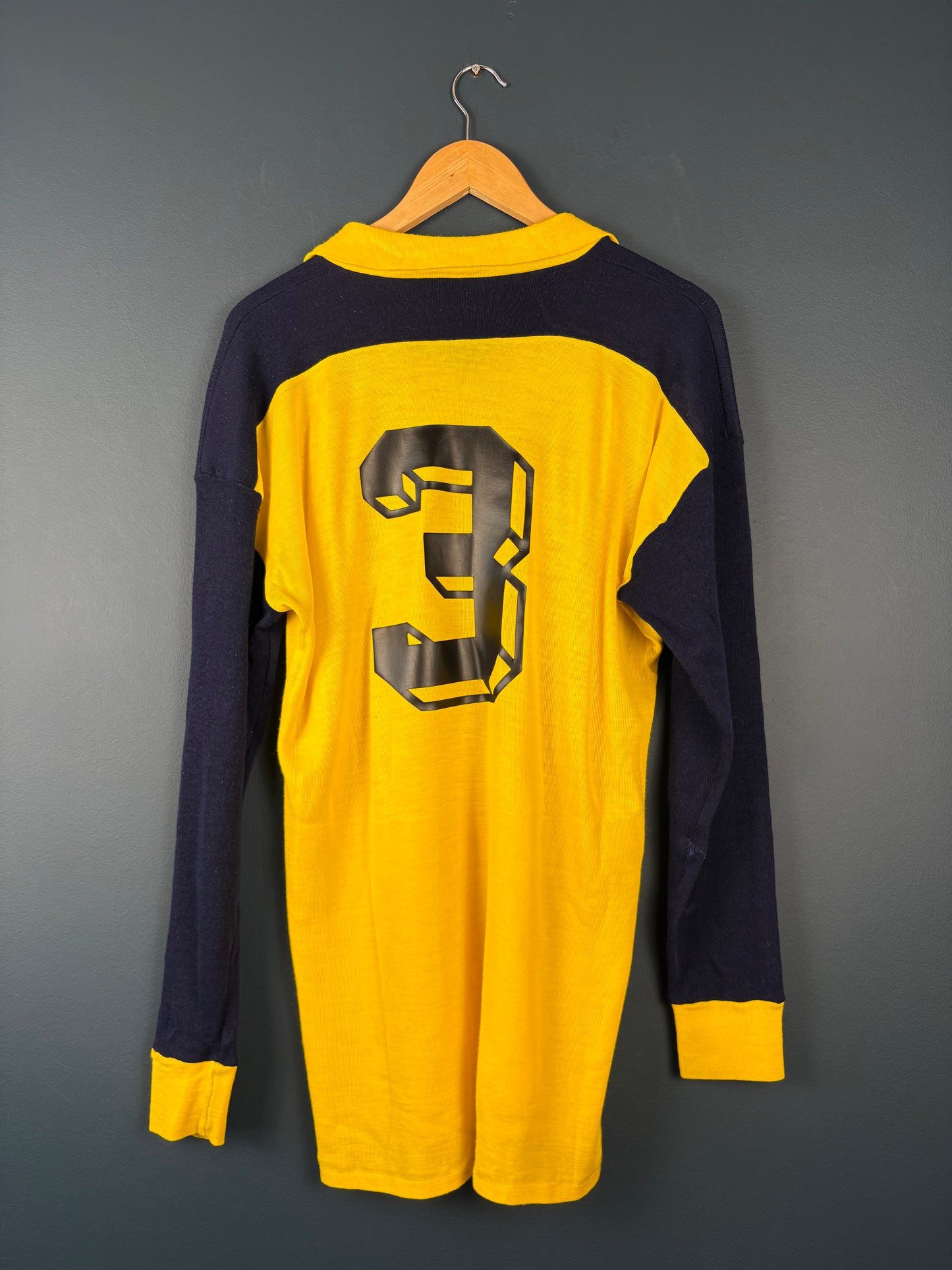 Vintage 90s Alfa Romeo Italian Football Top (M)